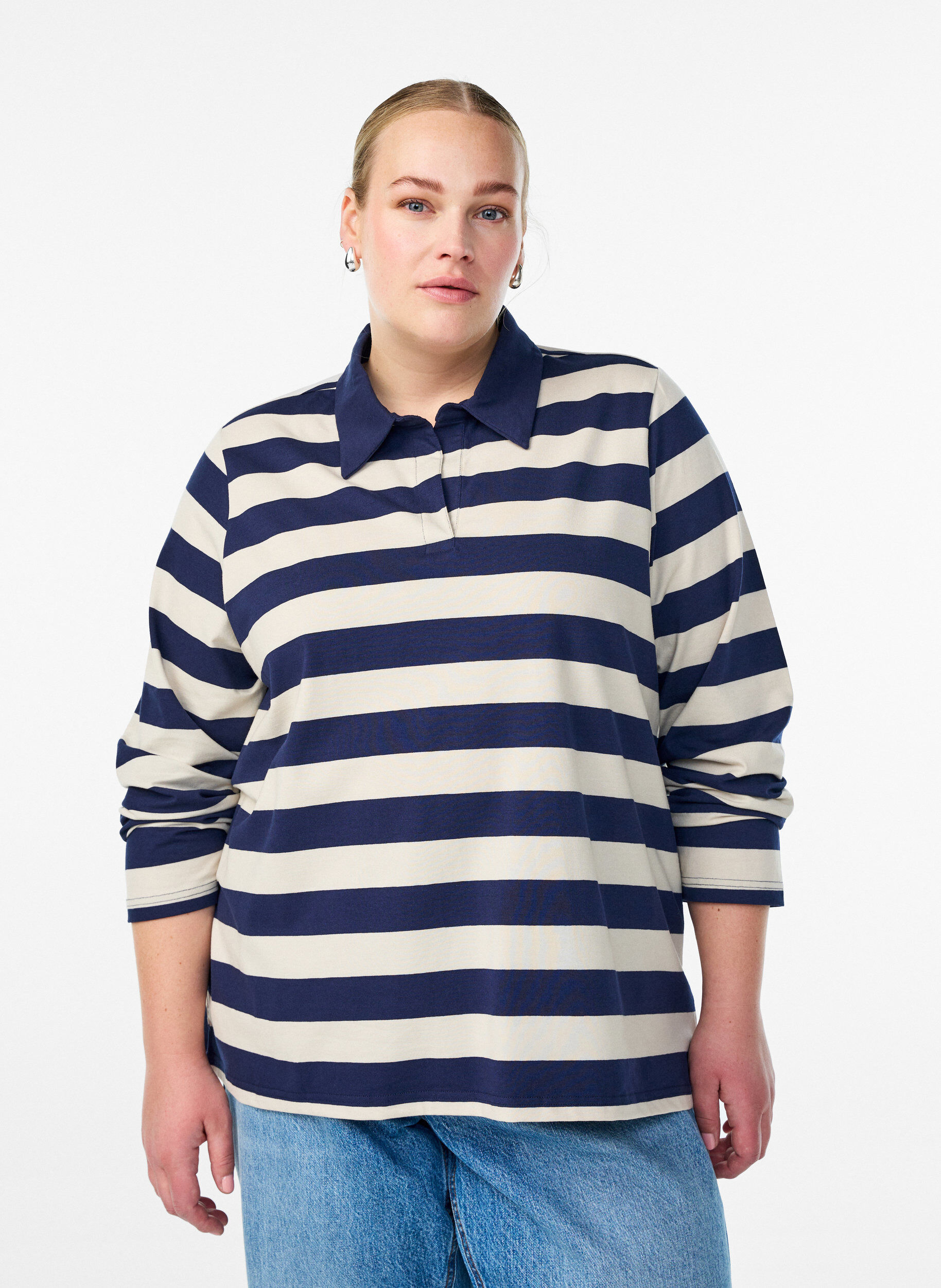 Long-sleeved polo shirt with wide stripes, Blue, Model