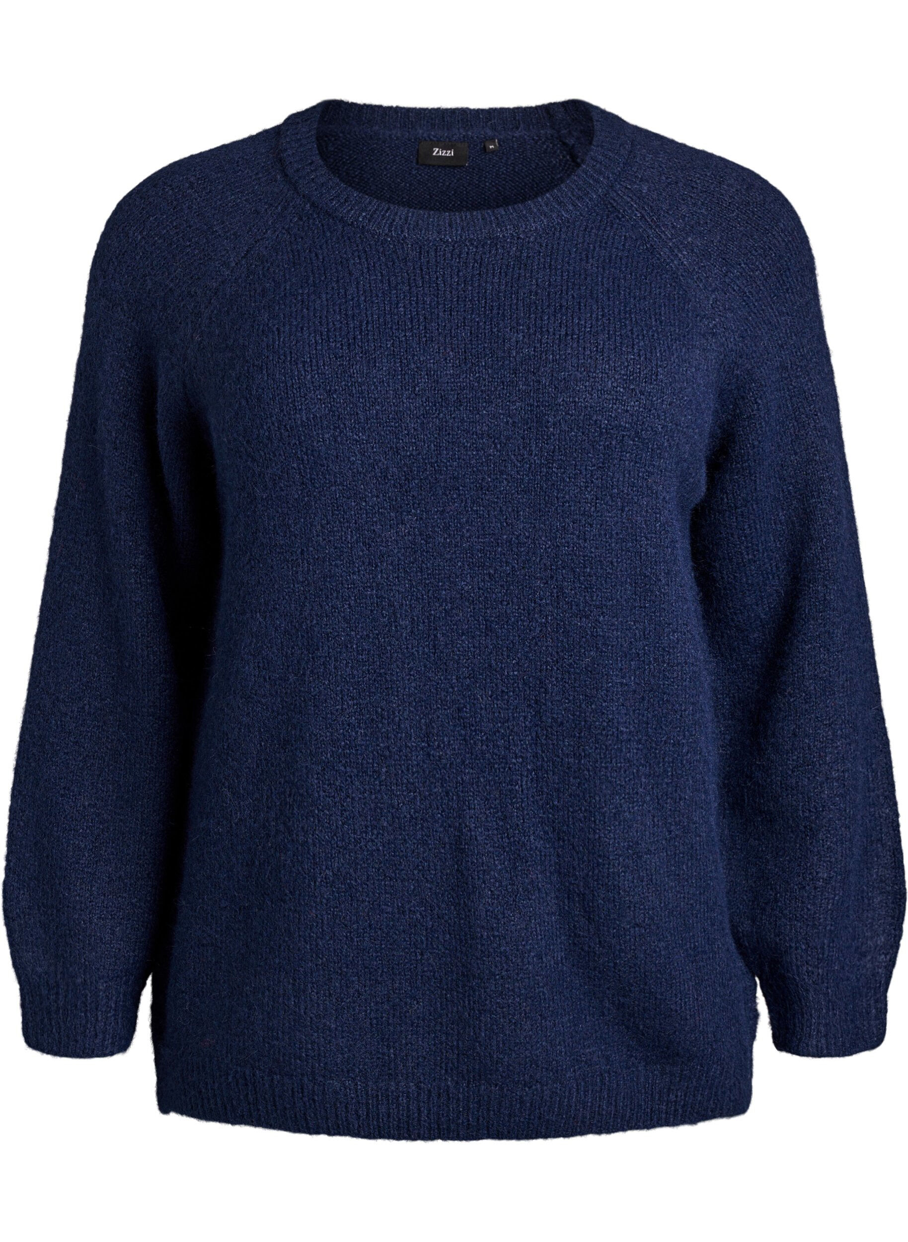 Knitted blouse with raglan sleeves