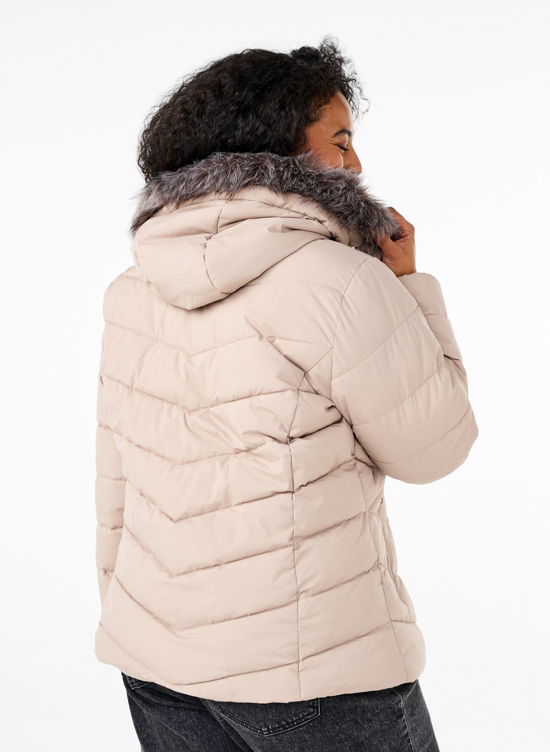 Zizzifashion Short puffer jacket with hood, Beige, Model image number 2