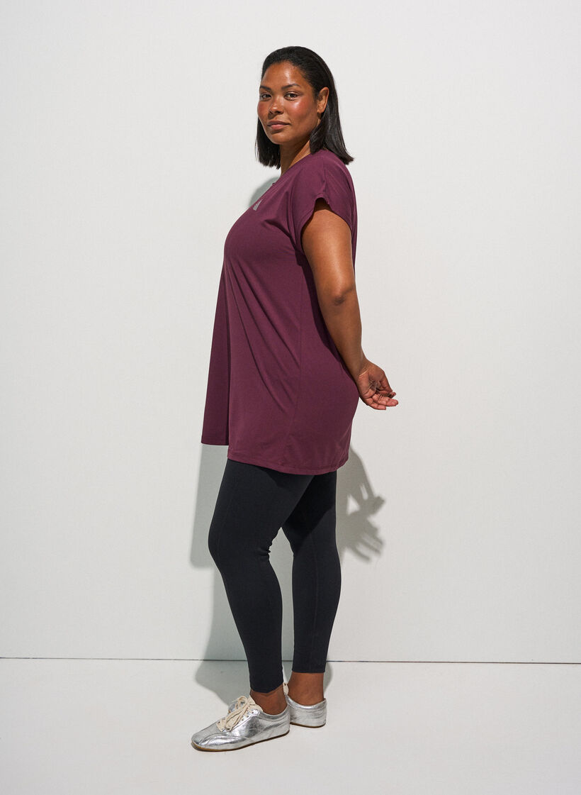 Long workout T-shirt, Red, Model image number 3