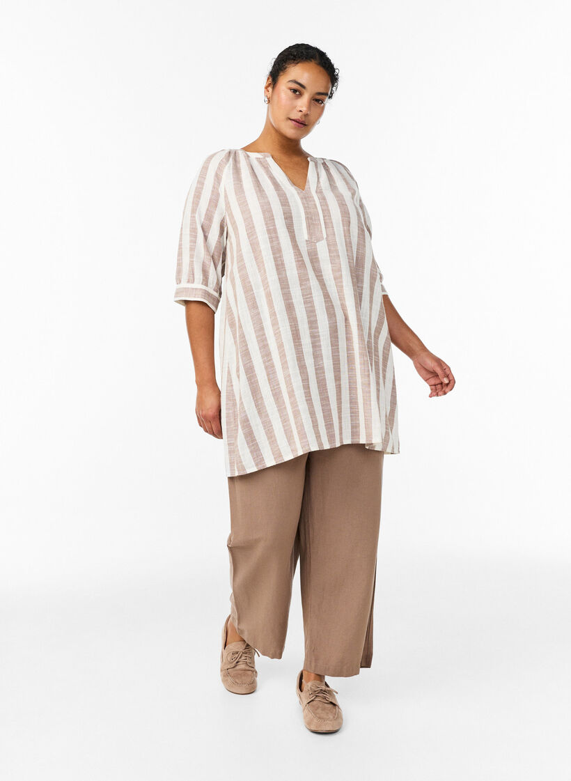 Cotton tunic with a V-neck, Beige, Model image number 1