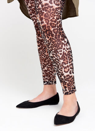 Leopard print leggings, Leo Comb, Model image number 2
