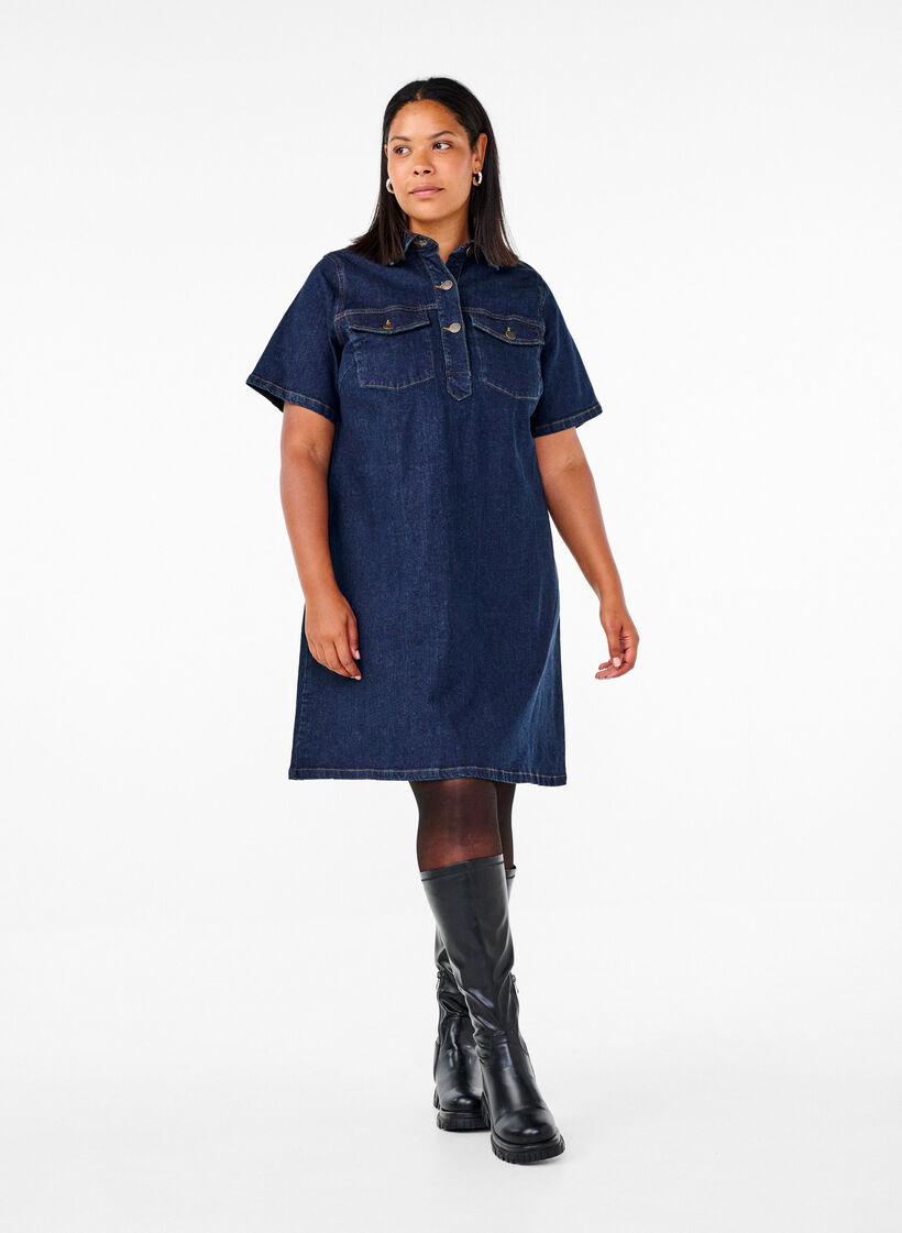 Denim dress with short sleeves and chest pockets, Dark Blue Denim, Model image number 2