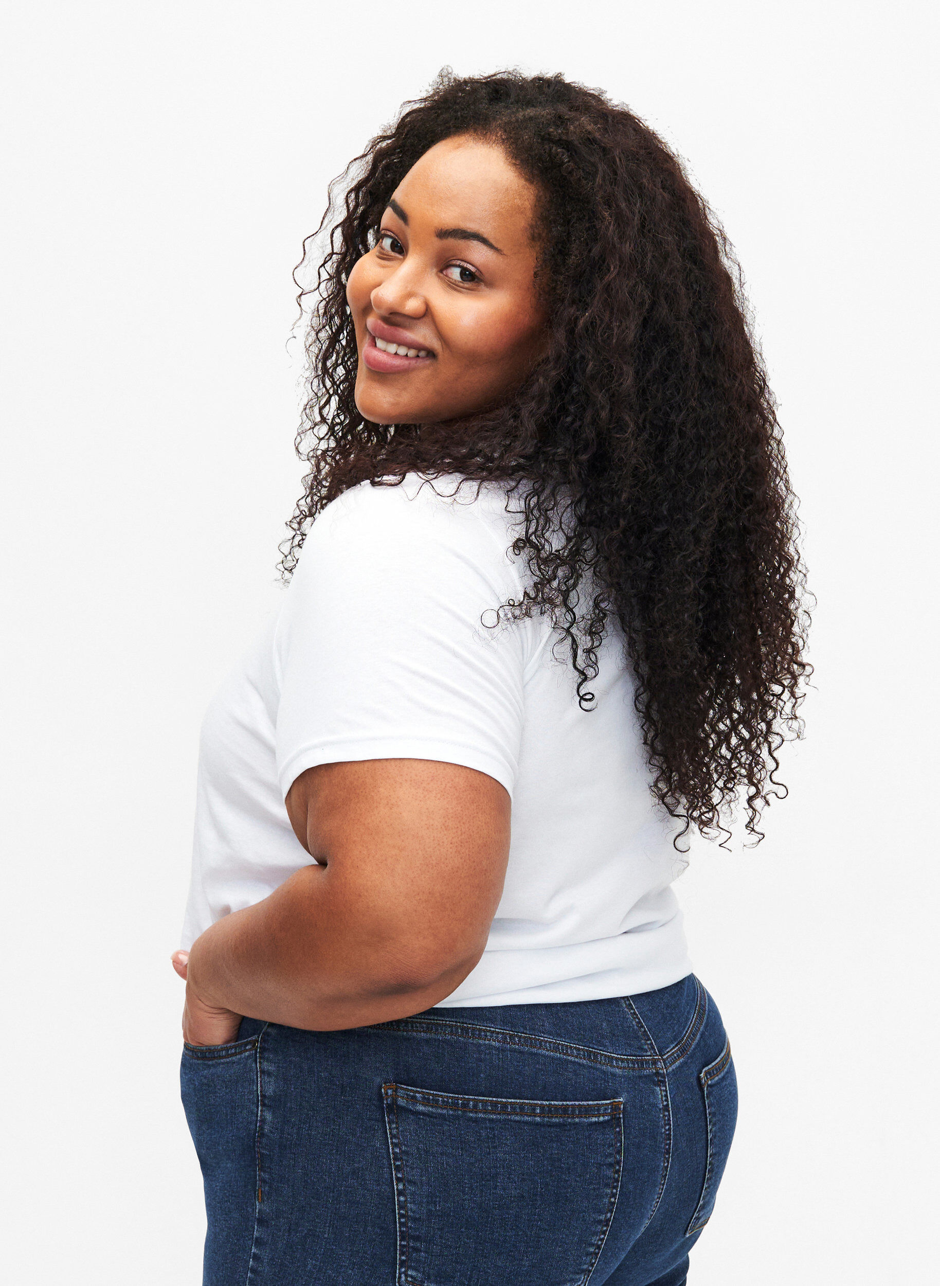 Zizzifashion Cotton T-shirt with flowers and portrait motif, B. White Face Flower, Model image number 1