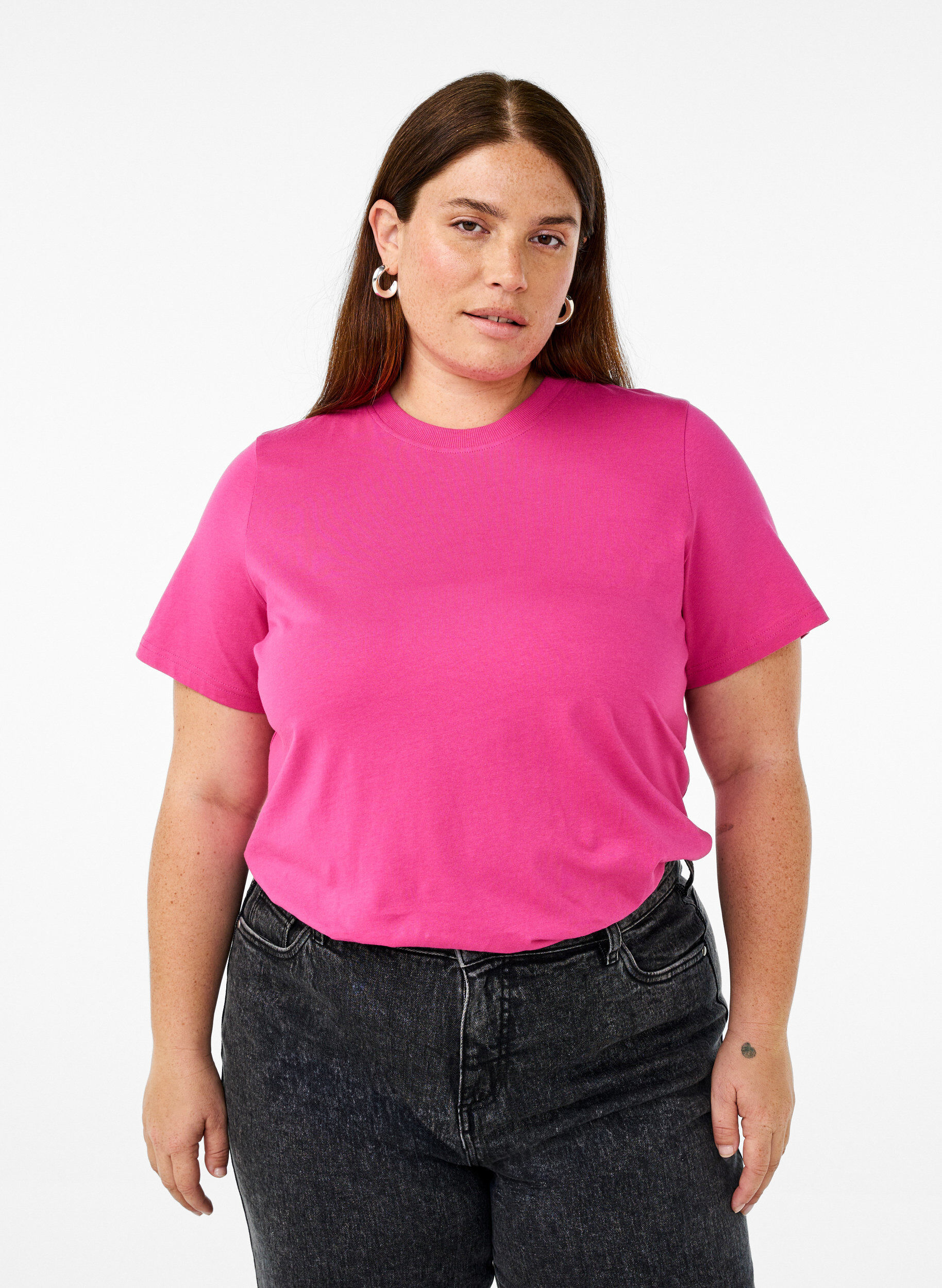 Basic cotton T-shirt with round neck, Rose, Model