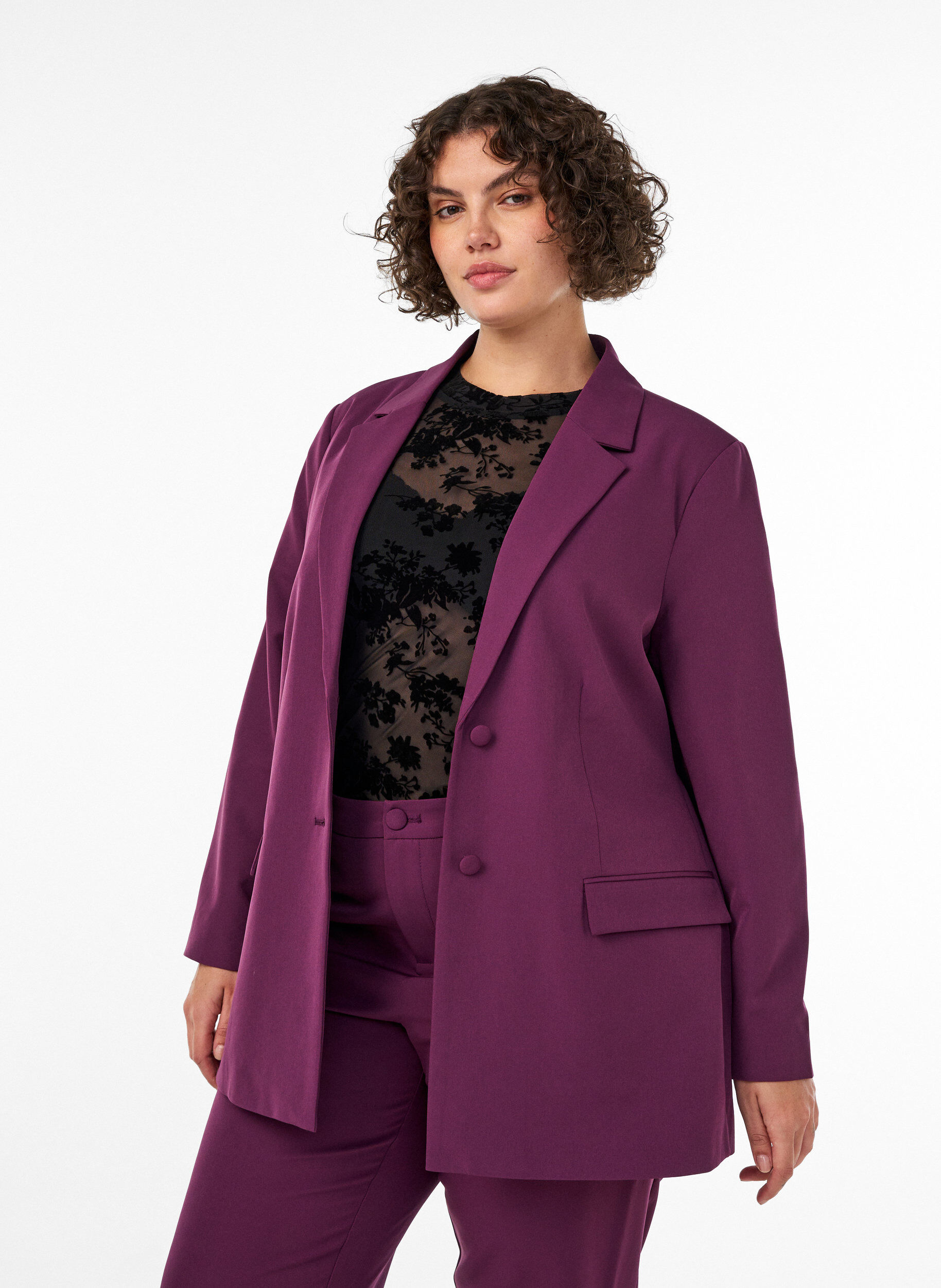 Classic blazer with button fastening, Purple, Model