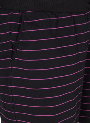 Loose Cotton Shorts with Stripes, Black w. Purple, Packshot image number 2