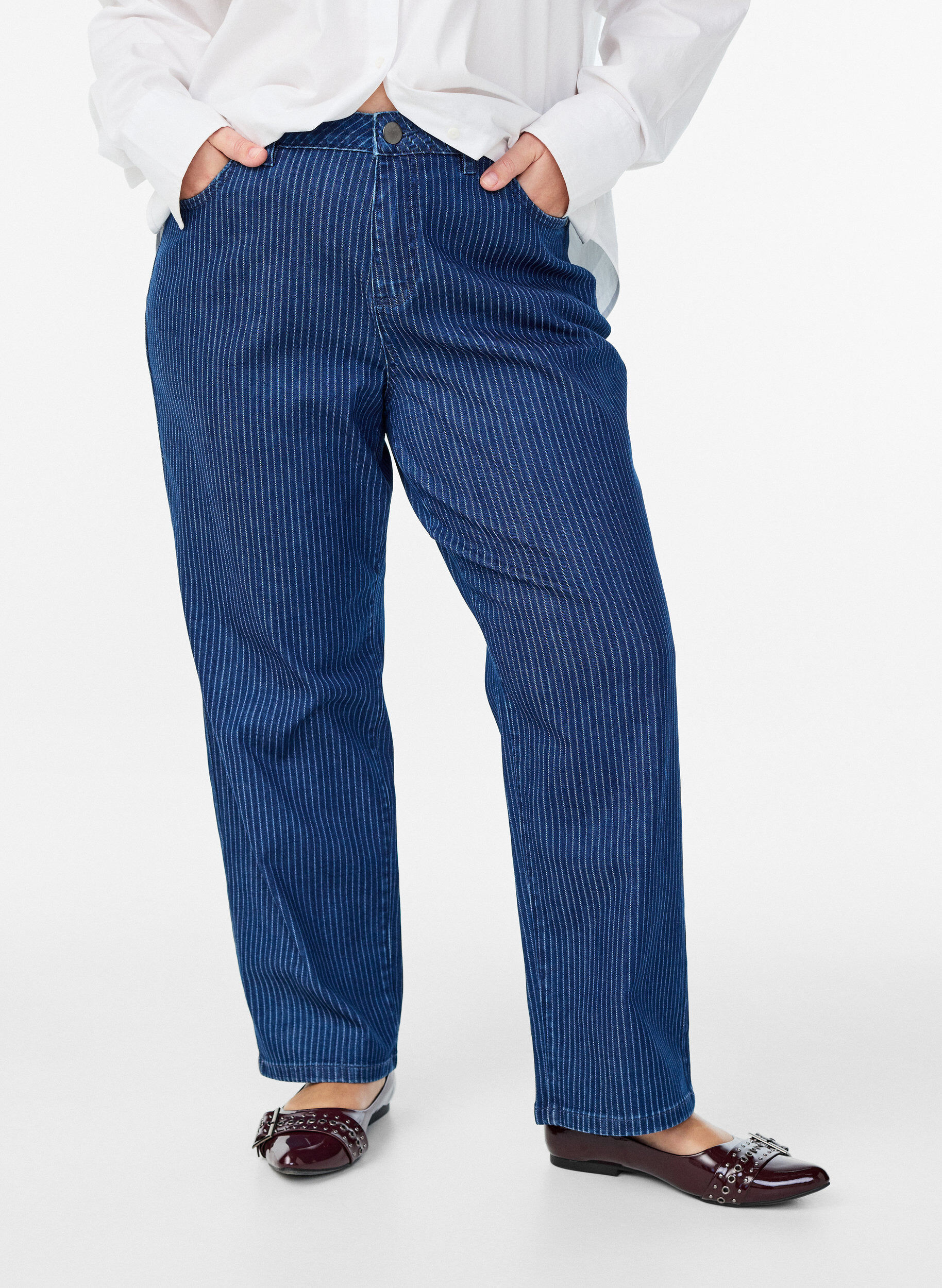Zizzifashion Pinstriped Kiana jeans with straight fit, Blue, Model image number 2