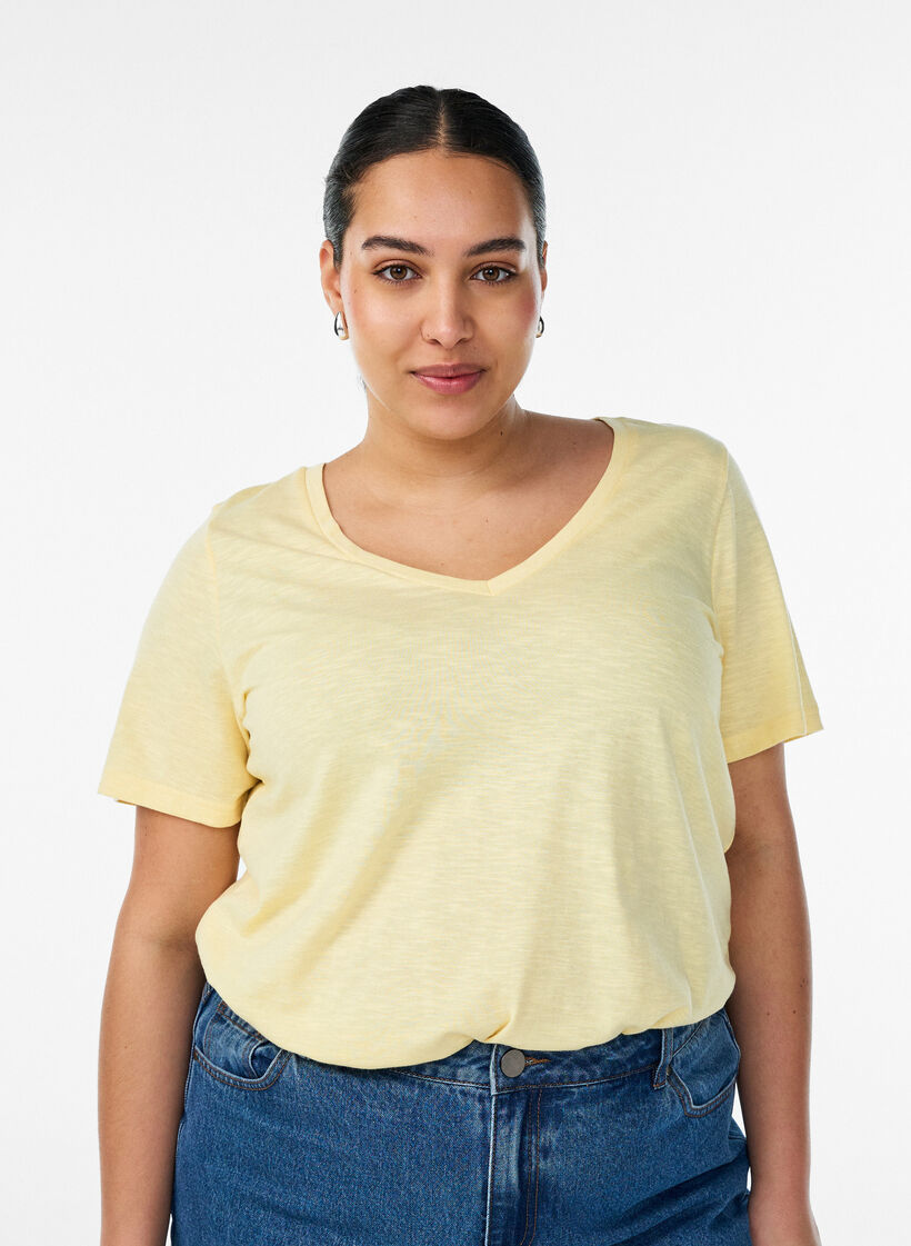 Short-sleeved basic t-shirt with v-neck, Yellow, Model image number 0