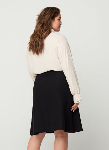 Short A-line skirt, Black, Model image number 1