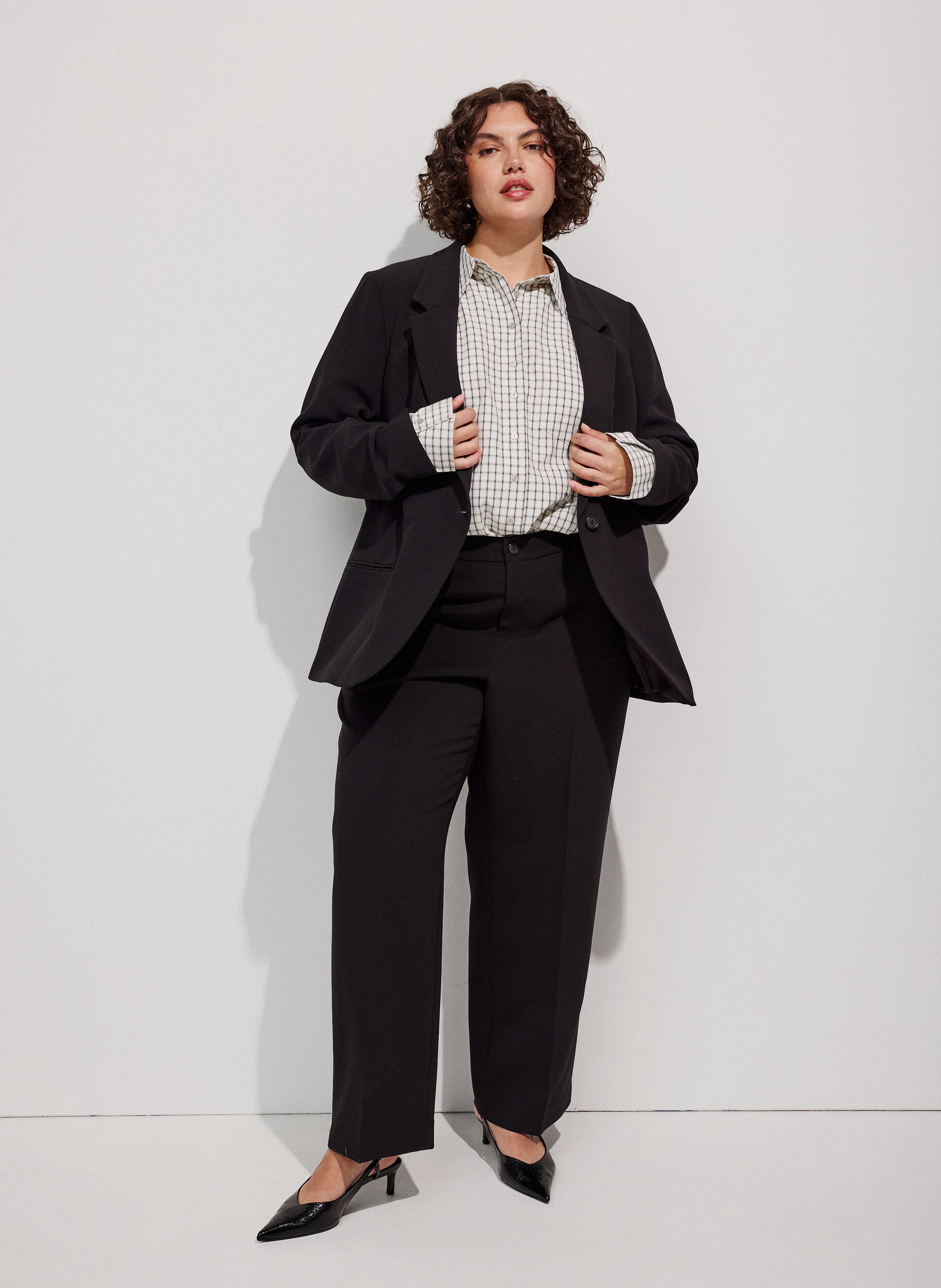 ZizzifashionClassic blazer with a single button closure, Black, Model image number 1