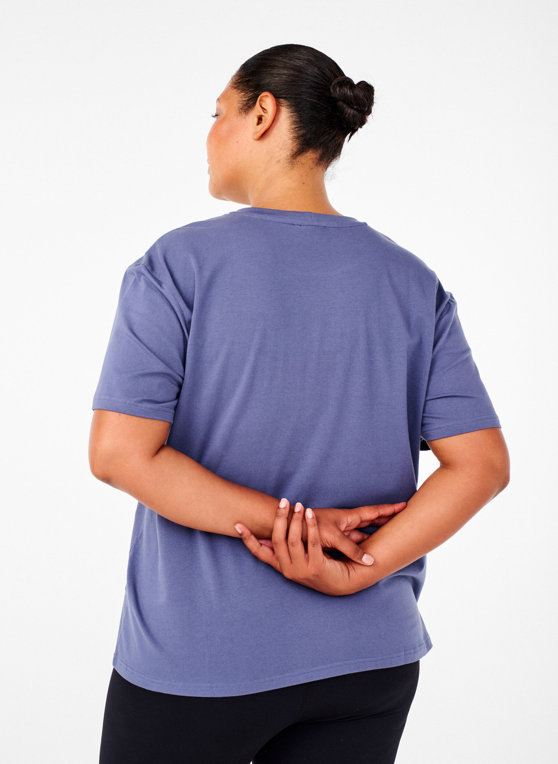 Zizzifashion Sporty T-shirt in organic cotton, , Model image number 2