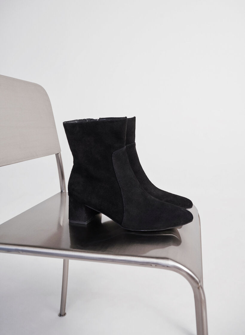 Wide fit - Suede ankle boots with heel, Black, Image image number 0