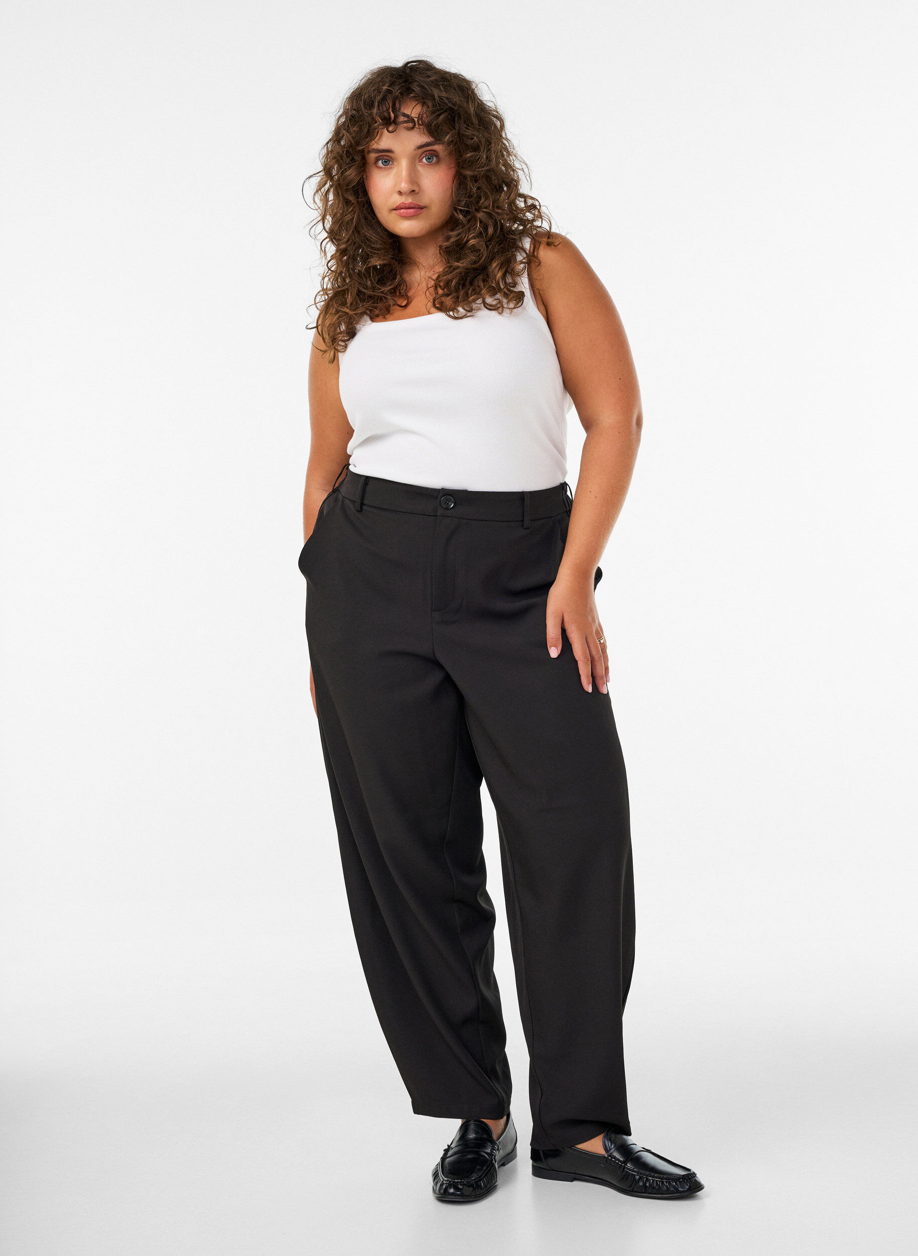 ZizzifashionHigh-waisted barrel fit trousers, Black, Model image number 1