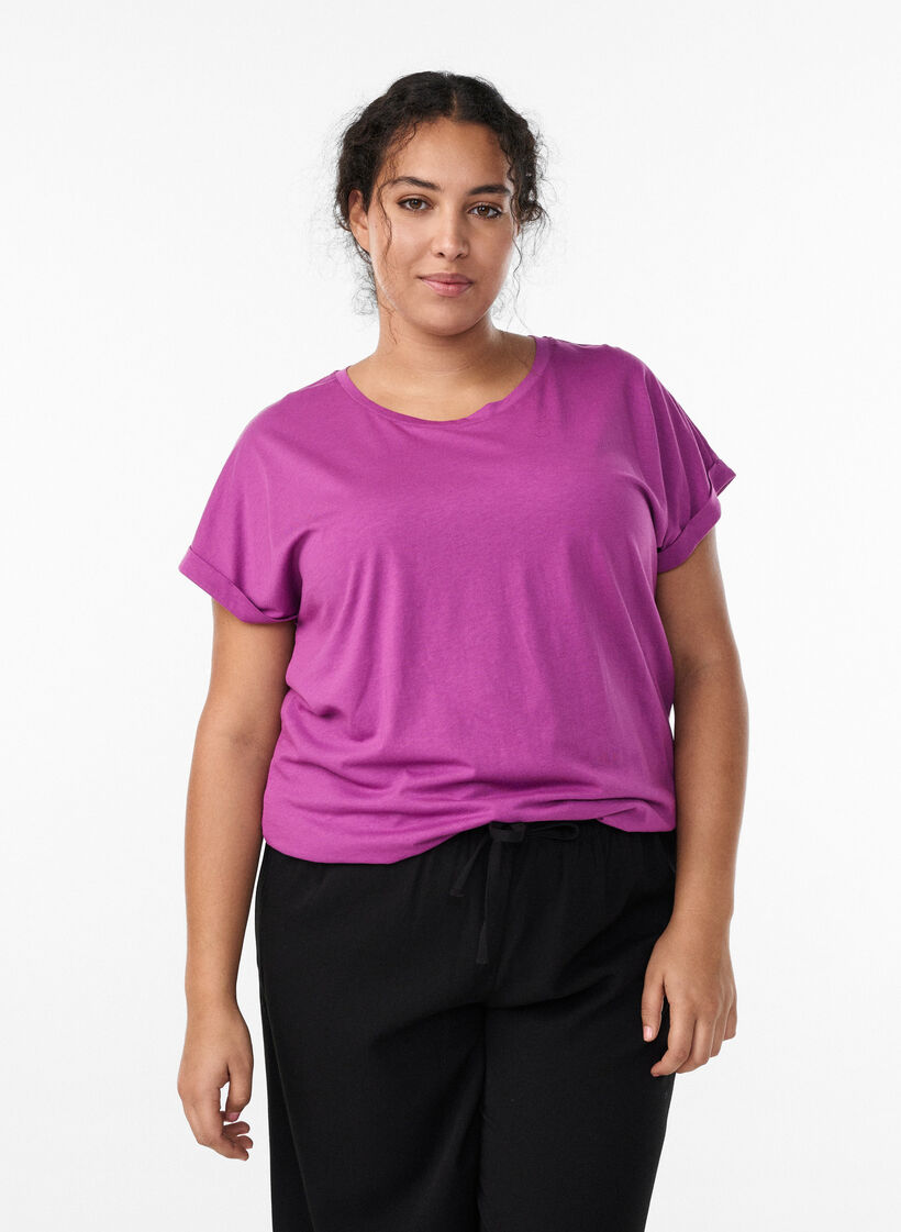 Short-sleeved t-shirt in a cotton blend, Purple, Model image number 0