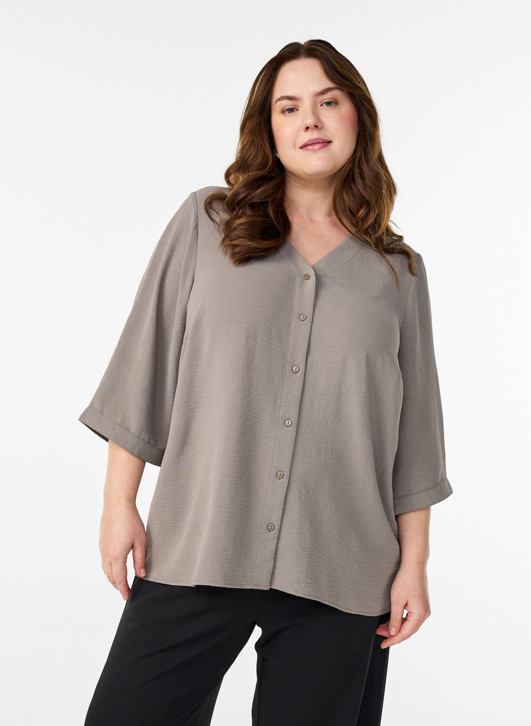 Shirt blouse with V-neck and 3/4 sleeves, Beige, Model