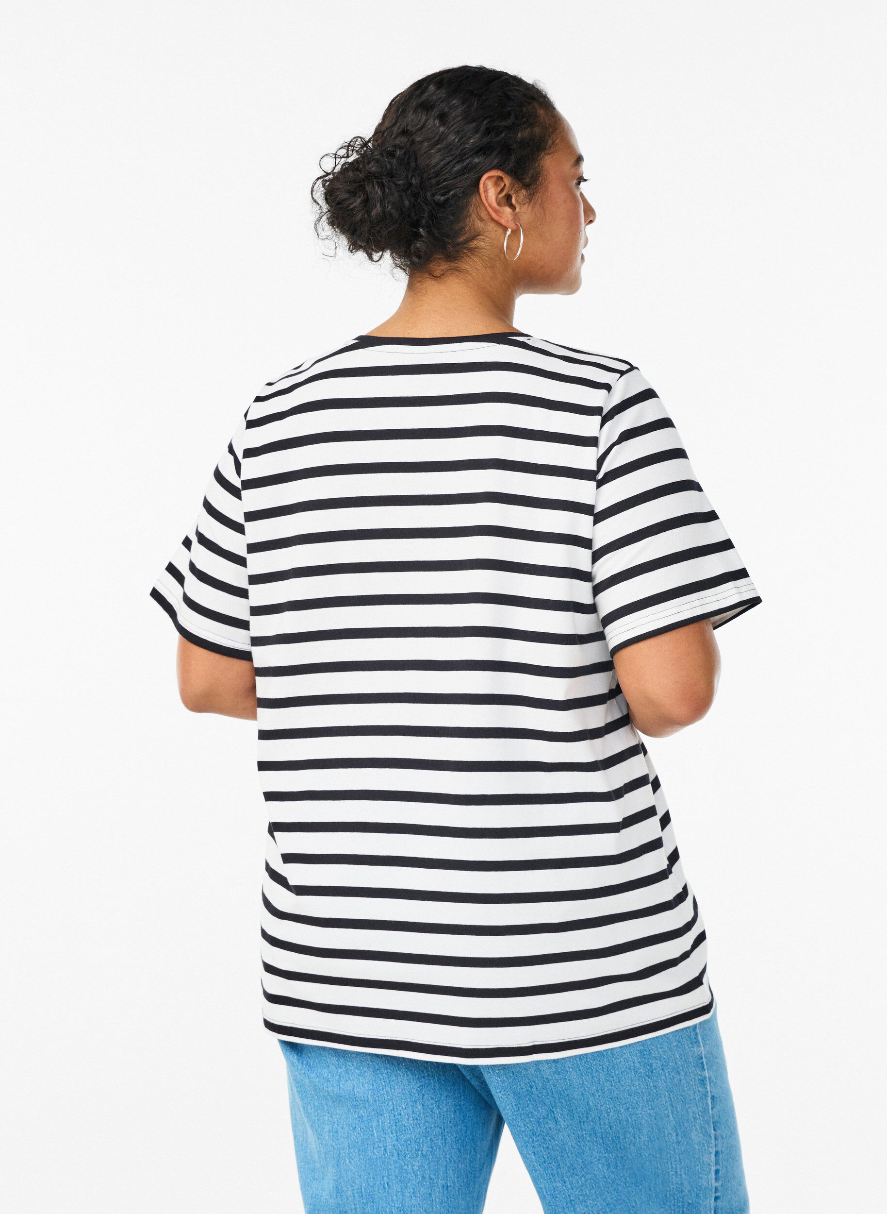 Zizzifashion Striped T-shirt in organic cotton, White, Model image number 2