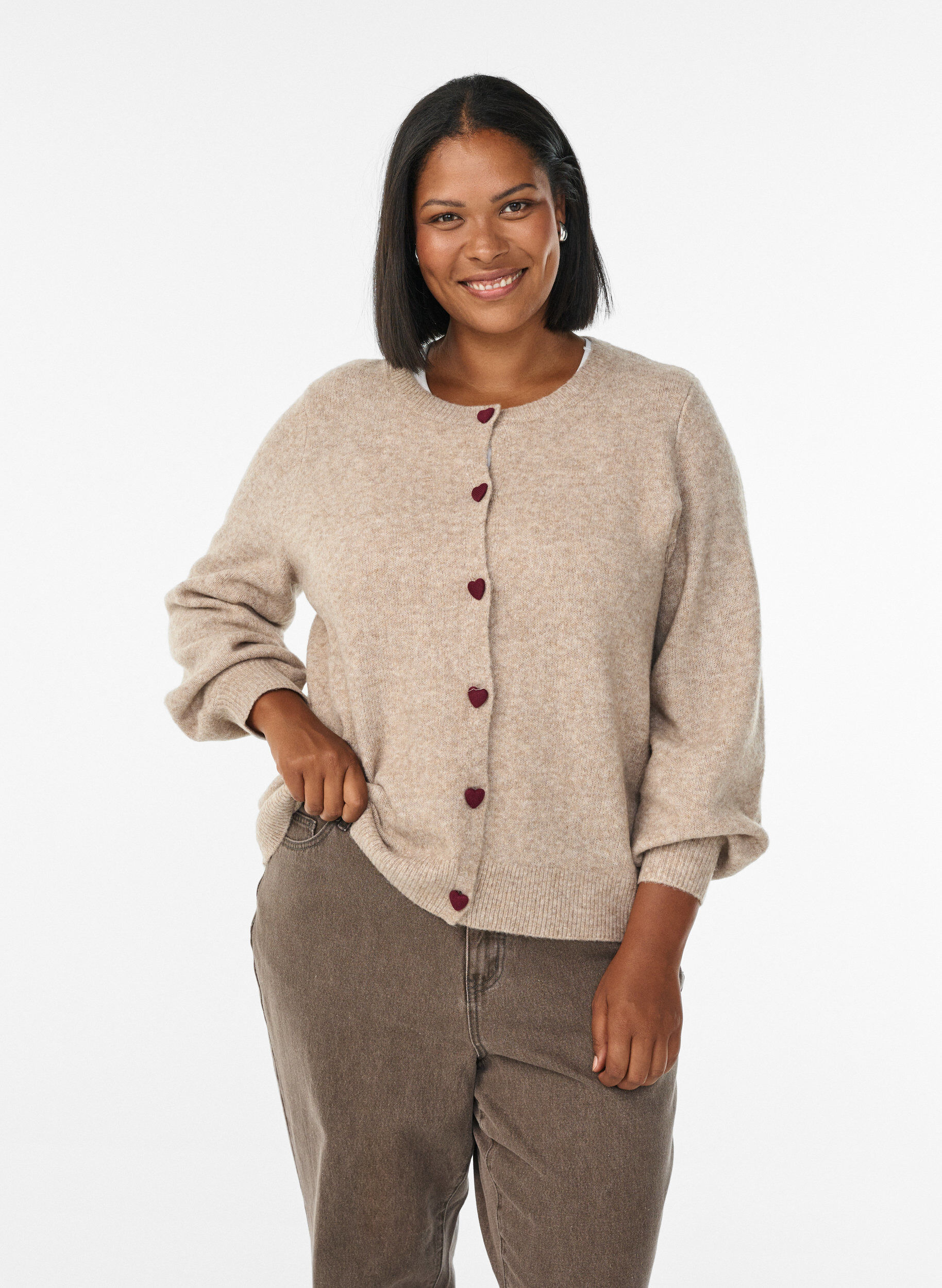 Cardigan with heart-shaped buttons, Beige, Model