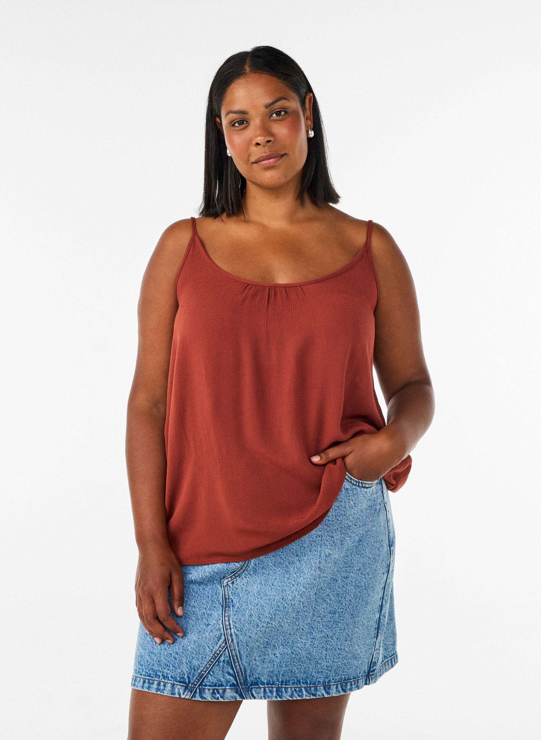 Strap top in viscose, Red, Model