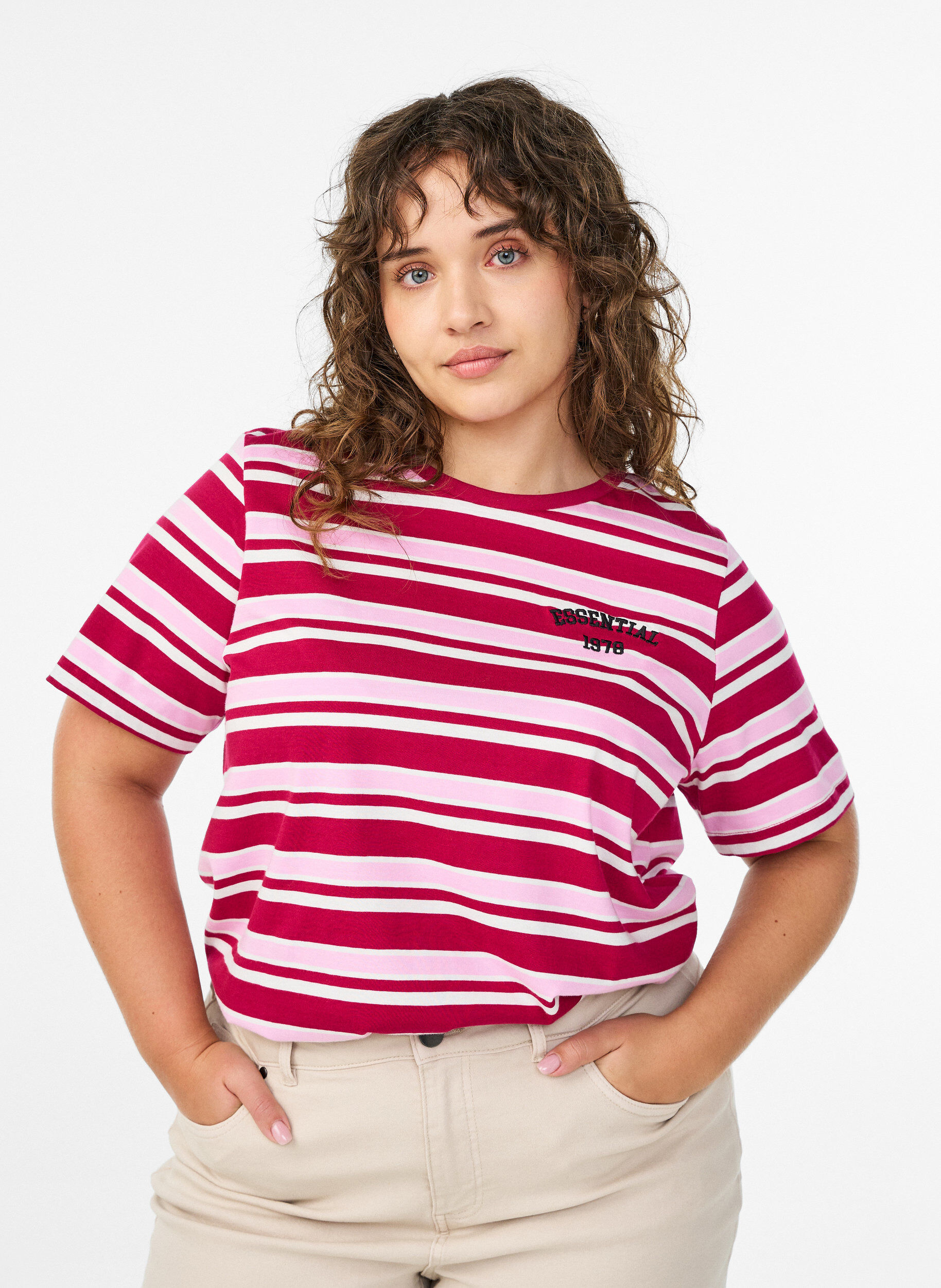 Cotton T-shirt with stripes, Rose, Model