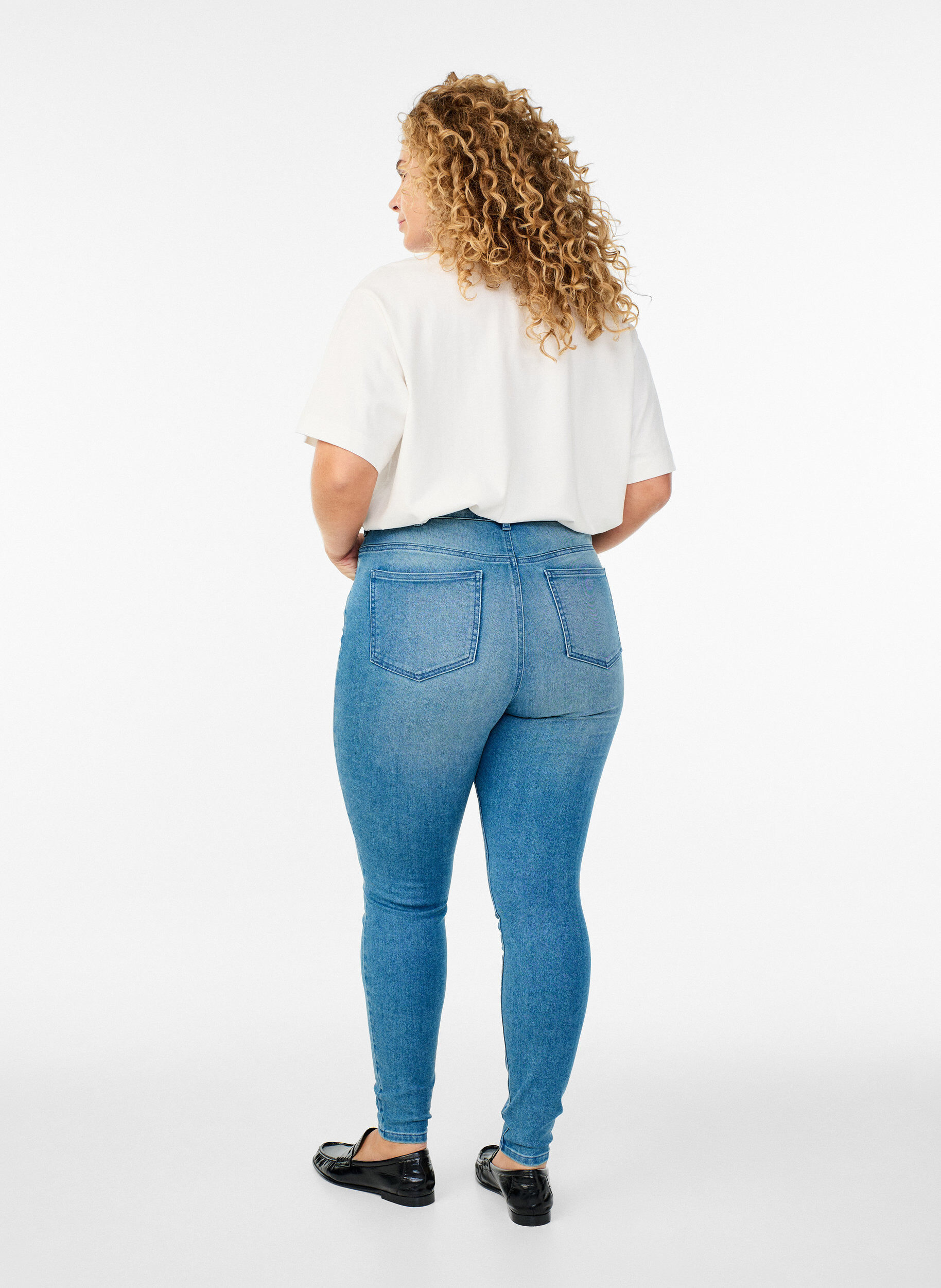 ZizzifashionSuper slim Amy jeans with high waist, Light Blue, Model image number 1