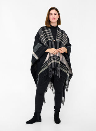 Long, marled, knitted poncho with a buckle, Black w. Petal Pink, Model image number 0