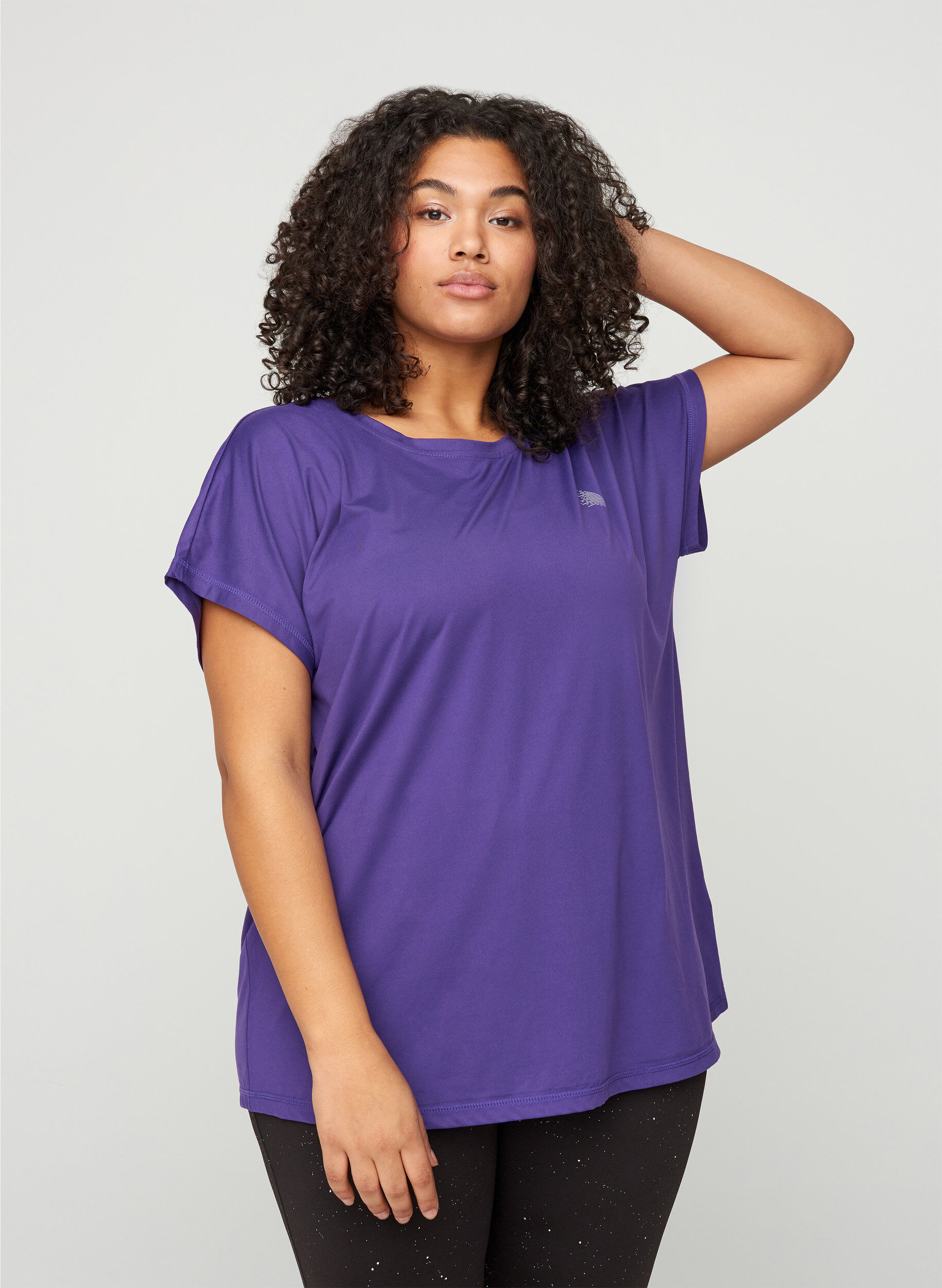 T-shirt, Purple, Model