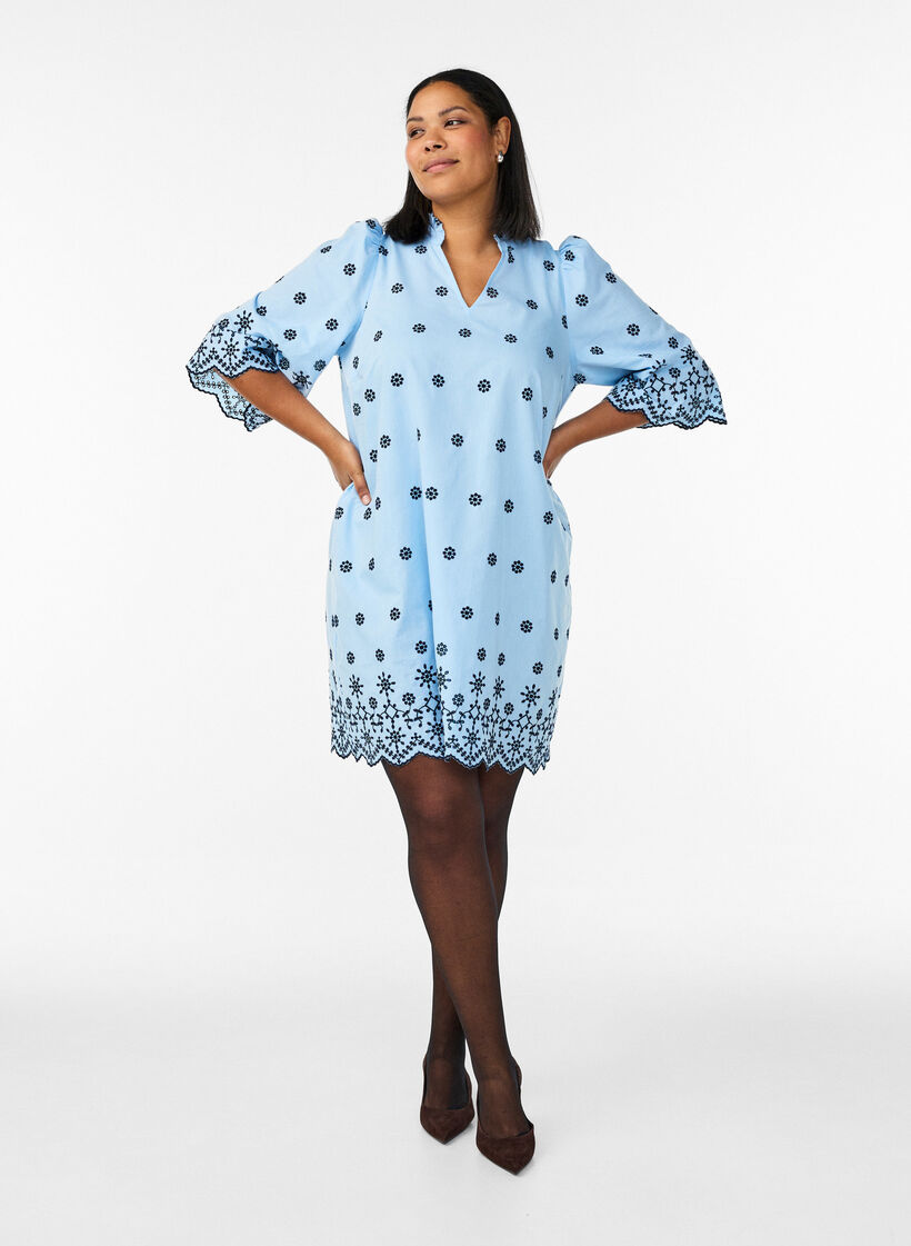 Short dress with an embroidered pattern and 3/4 sleeves, Blue, Model image number 1