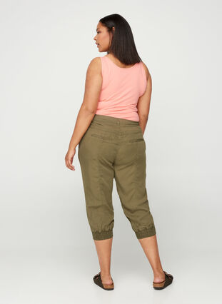 3/4 length lyocell trousers, Ivy green, Model image number 1