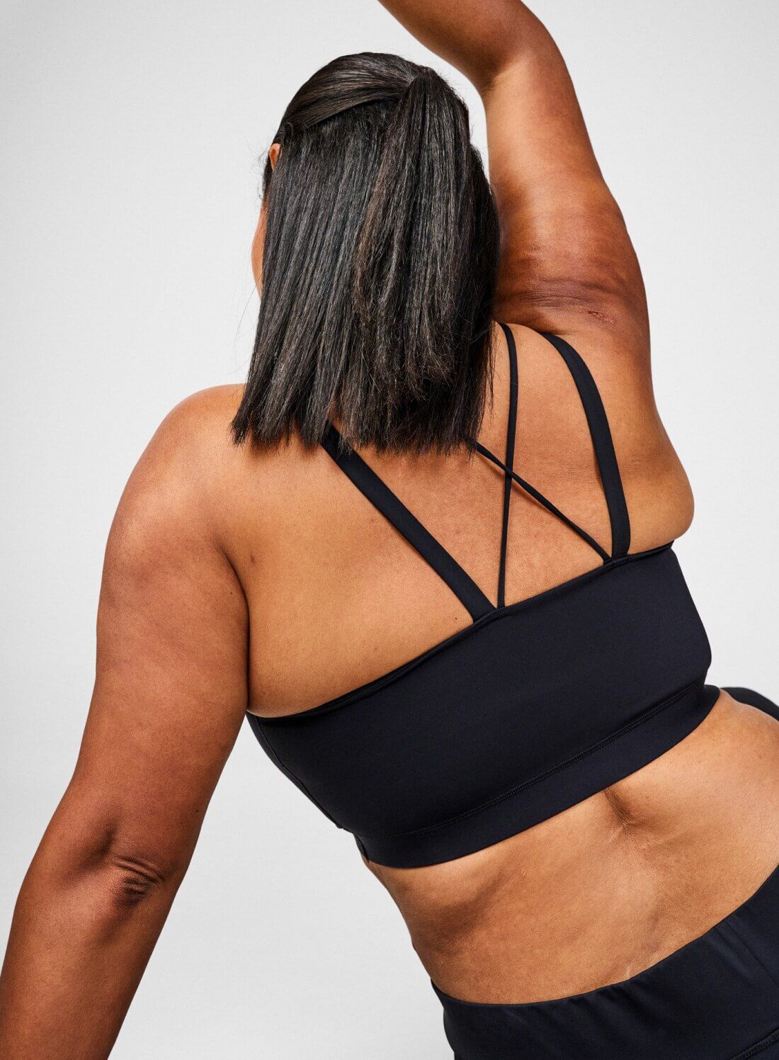 Zizzifashion Sports bra with cross detail at the back, , Model