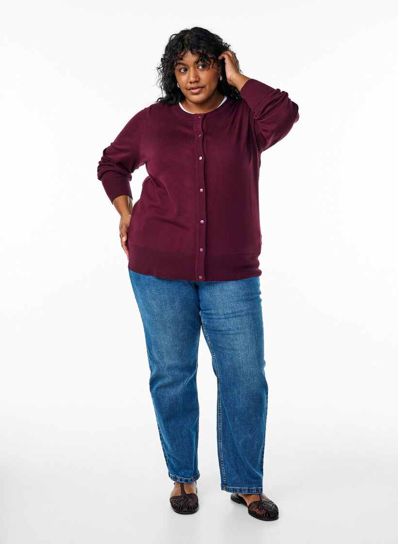 Knitted cardigan with round neck and buttons, Red, Model image number 1