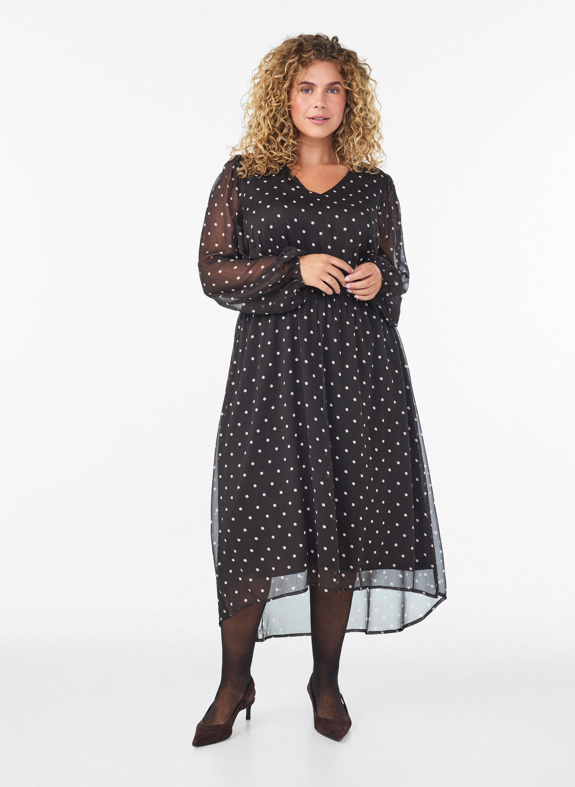 ZizzifashionChiffon dress with polka dots and long sleeves, Brown, Model image number 0