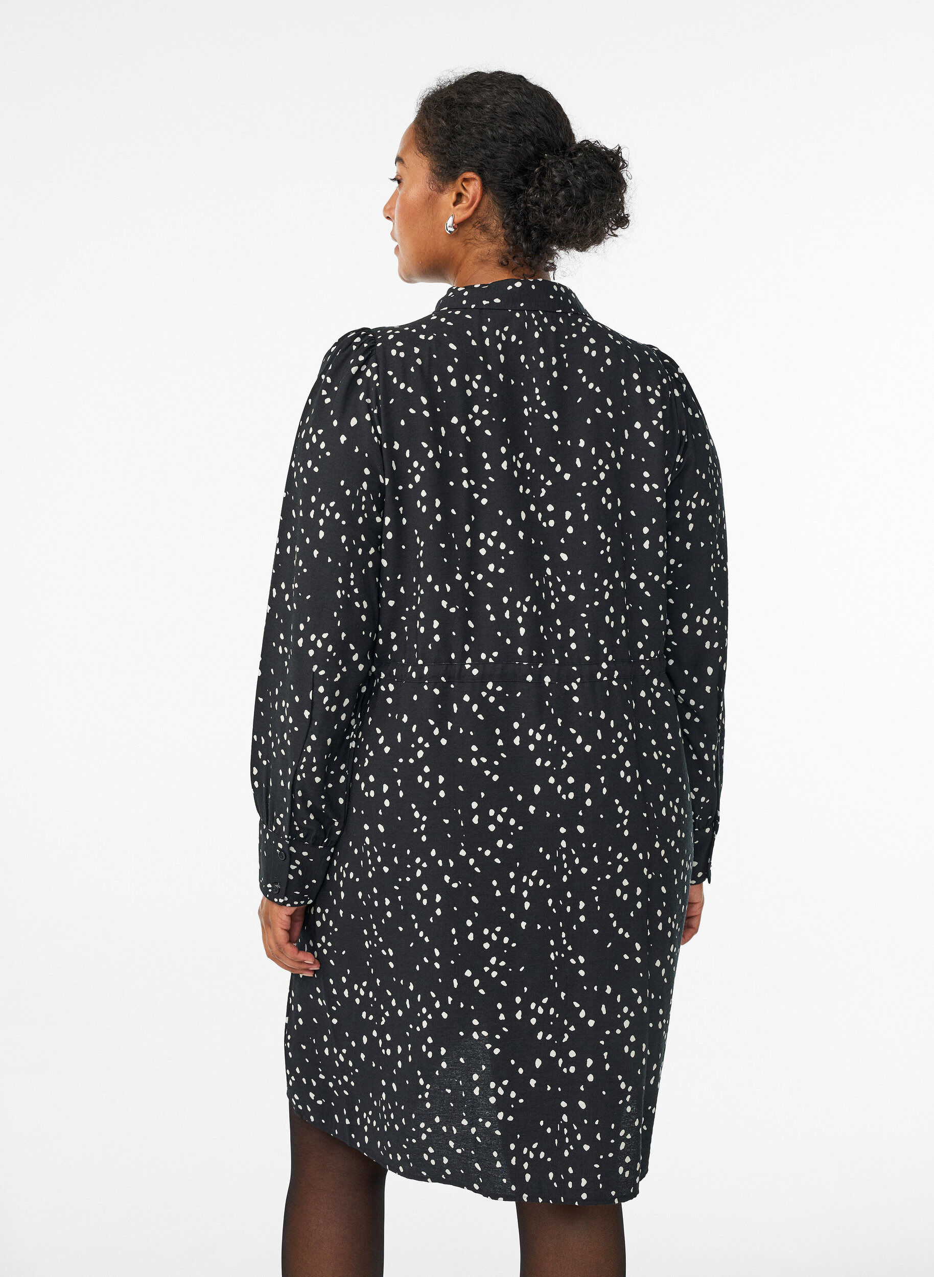 Zizzifashion Shirt dress with tie belt and print, Black, Model image number 2