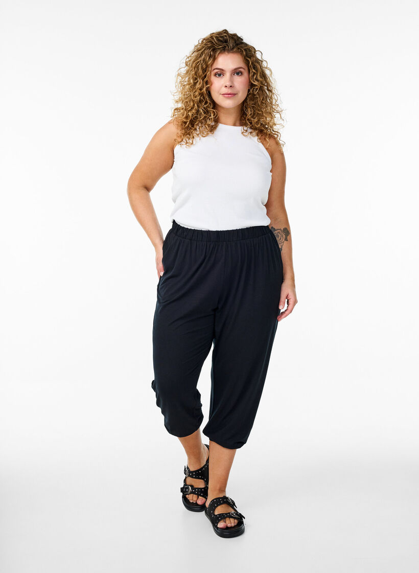 3/4 length jersey trousers with high waist, Black, Model image number 0