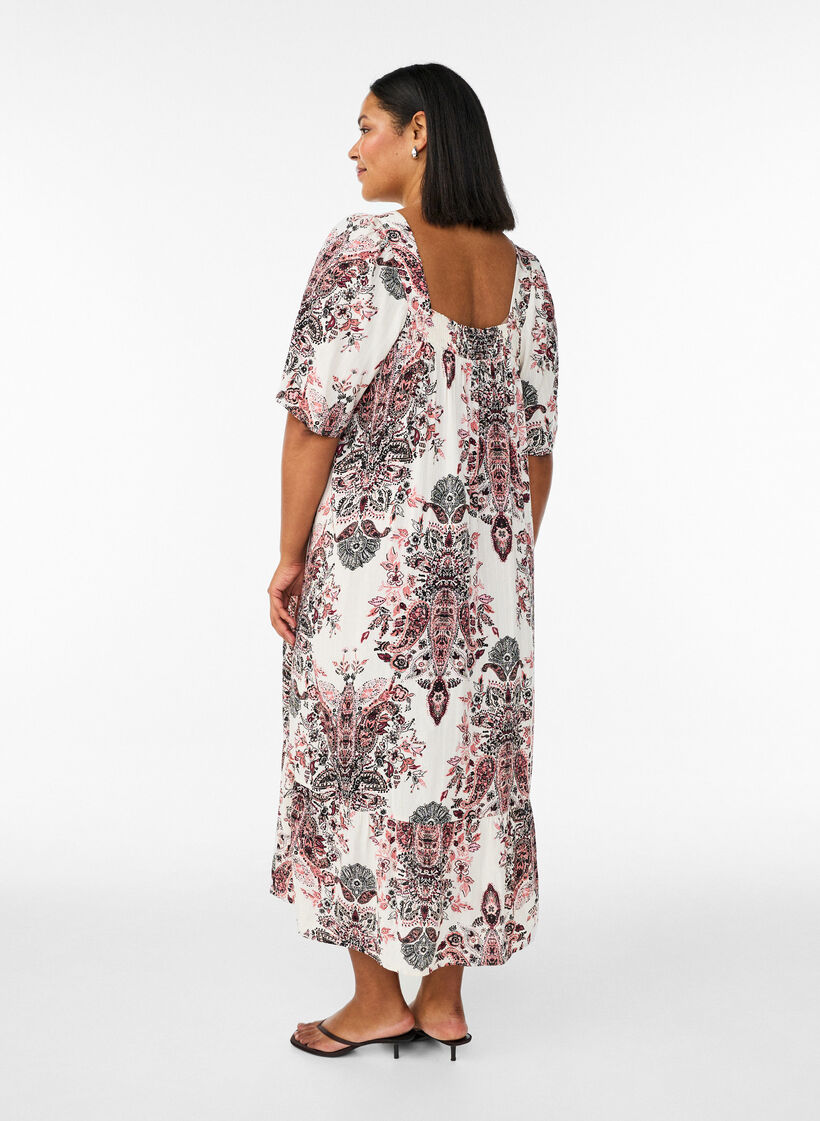 Long dress with a square neckline and floral motifs, Vanilla, Model image number 1