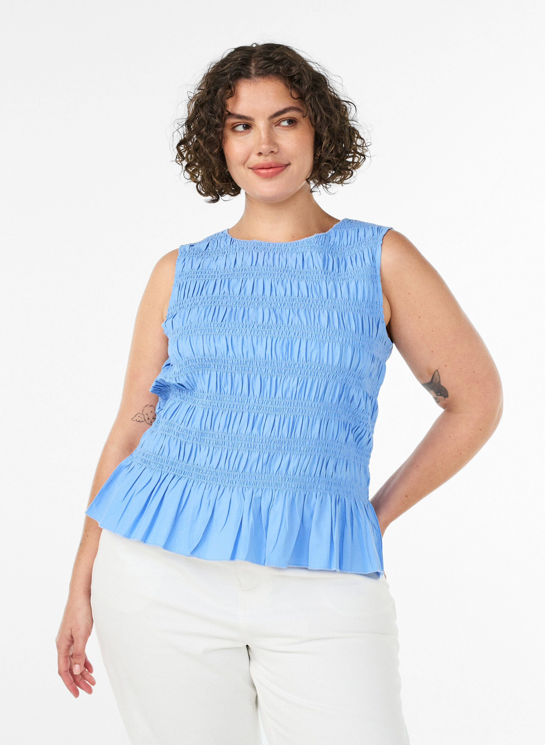 Smock top with boat neck and peplum hem, Blue, Model