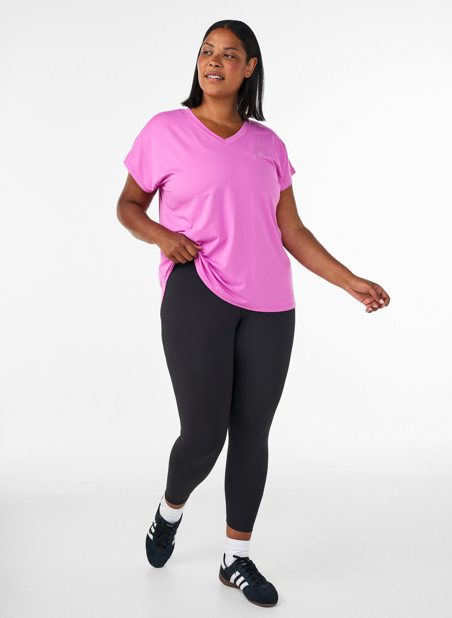 Zizzifashion Short sleeve sport t-shirt with v-neck, Purple, Model image number 1