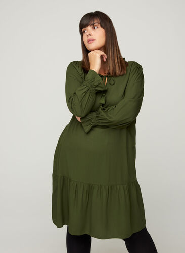 Viscose dress with a tie detail, Rifle Green, Model image number 0