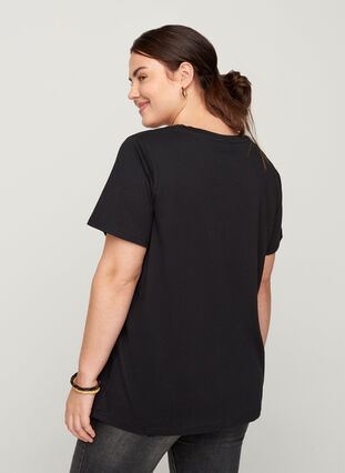 Cotton t-shirt with a print, Black, Model image number 1
