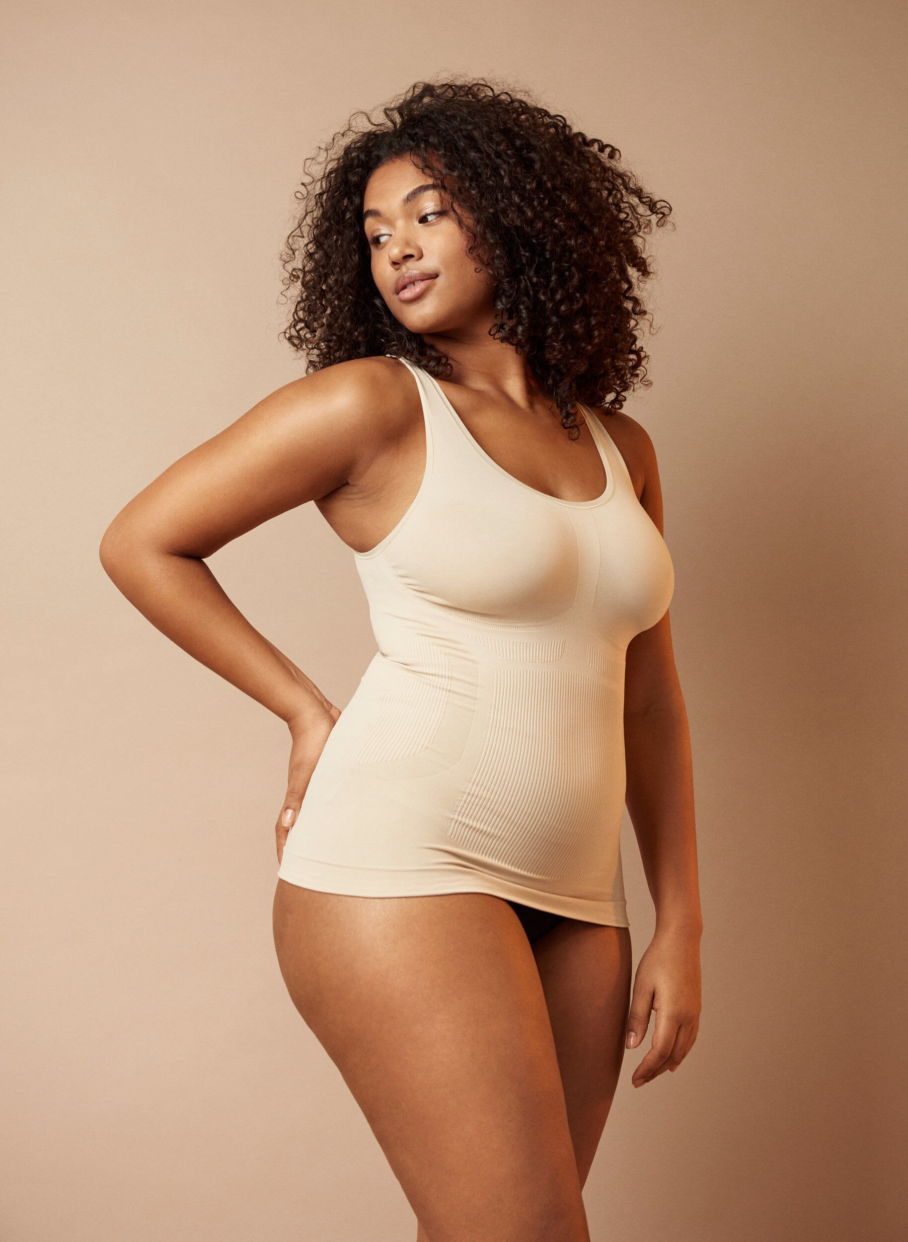 ZizzifashionShapewear top with wide straps, Beige, Image image number 1