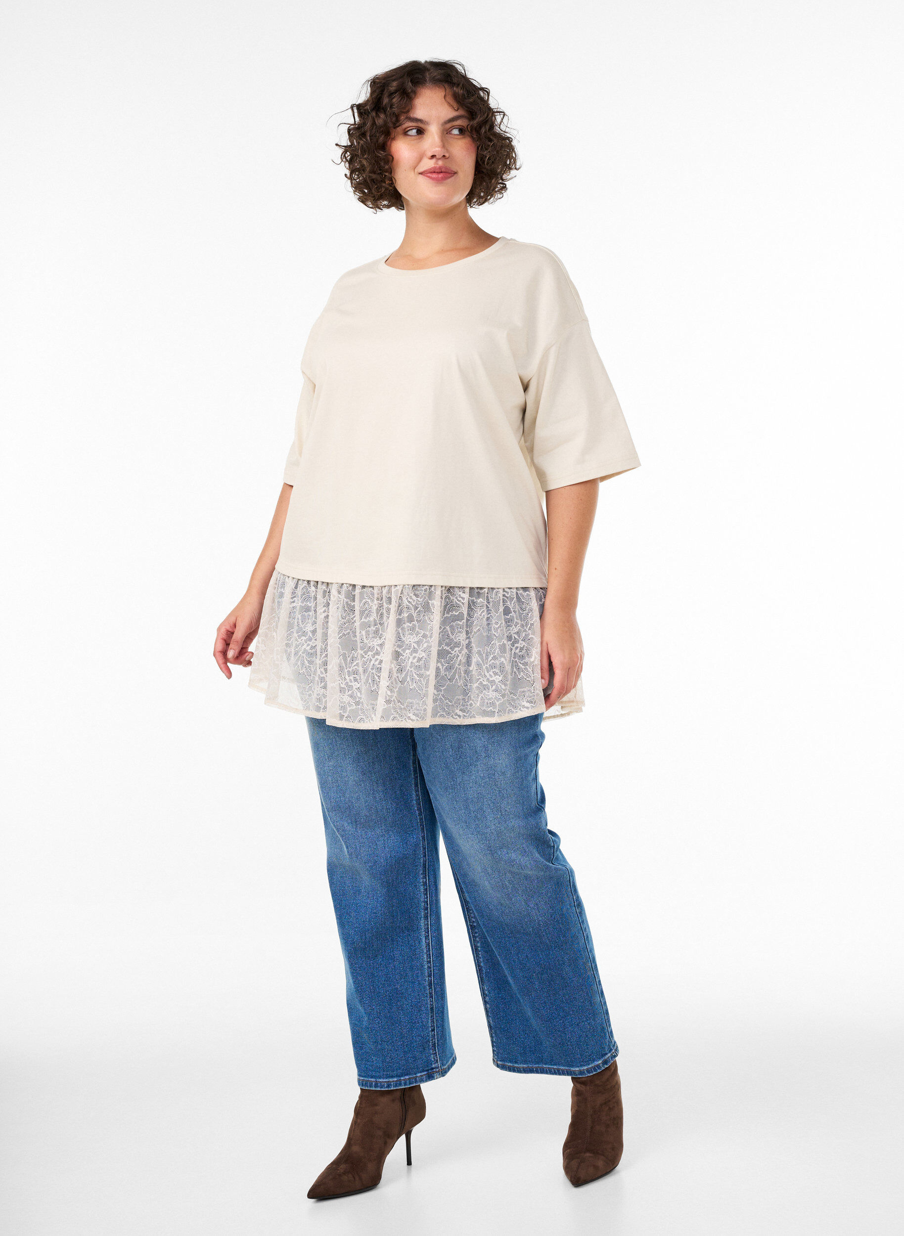 ZizzifashionLoose T-shirt with wide lace trim, Beige, Model image number 1