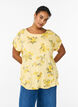 T-shirt with floral print, Yellow, Model image number 0