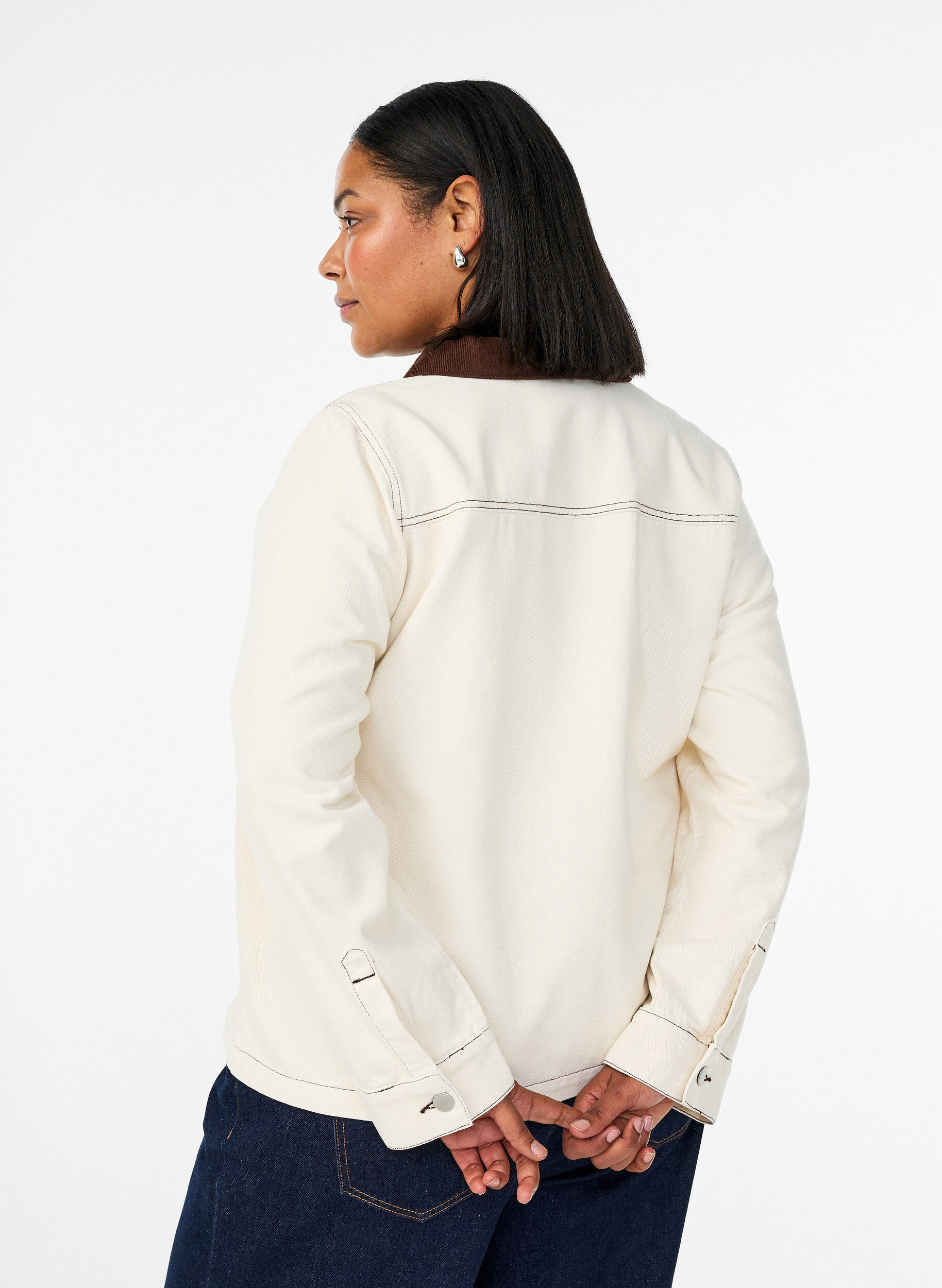 Zizzifashion Coloured denim jacket with contrast collar, Vanilla, Model image number 2