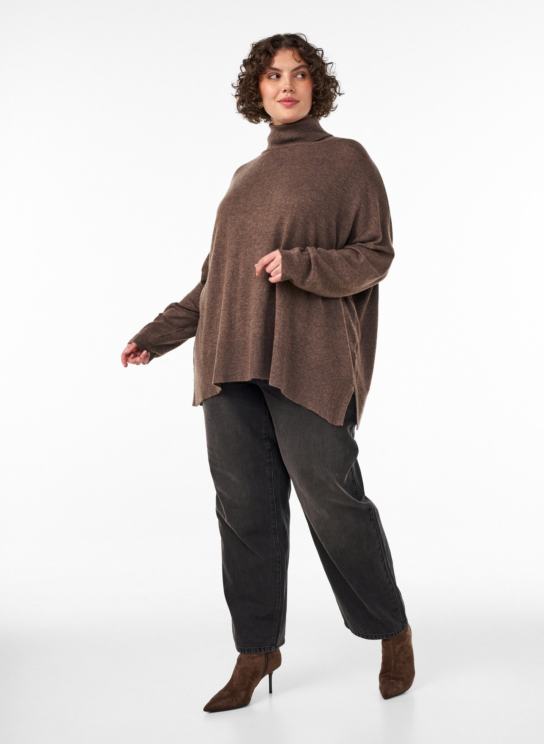 ZizzifashionTurtleneck jumper with a loose fit, Brown, Model image number 1