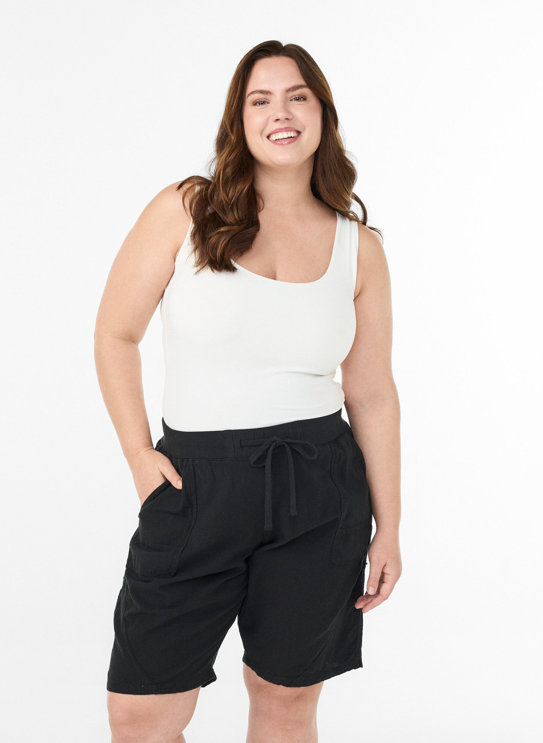 Loose cotton shorts with pockets, Black, Model