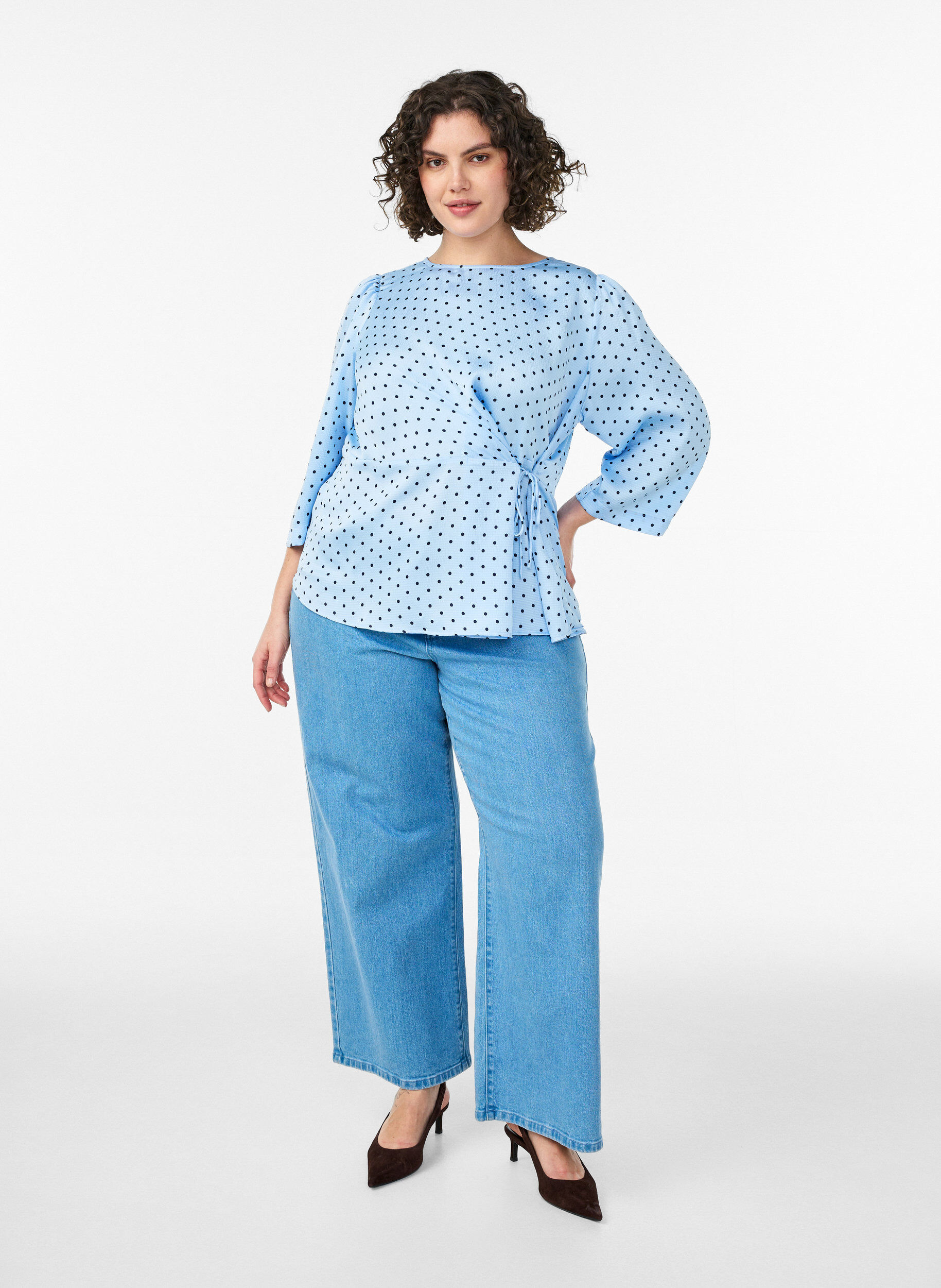 Zizzifashion Polka dot blouse with tie-fastening and 3/4-sleeves, Light Blue, Model image number 1