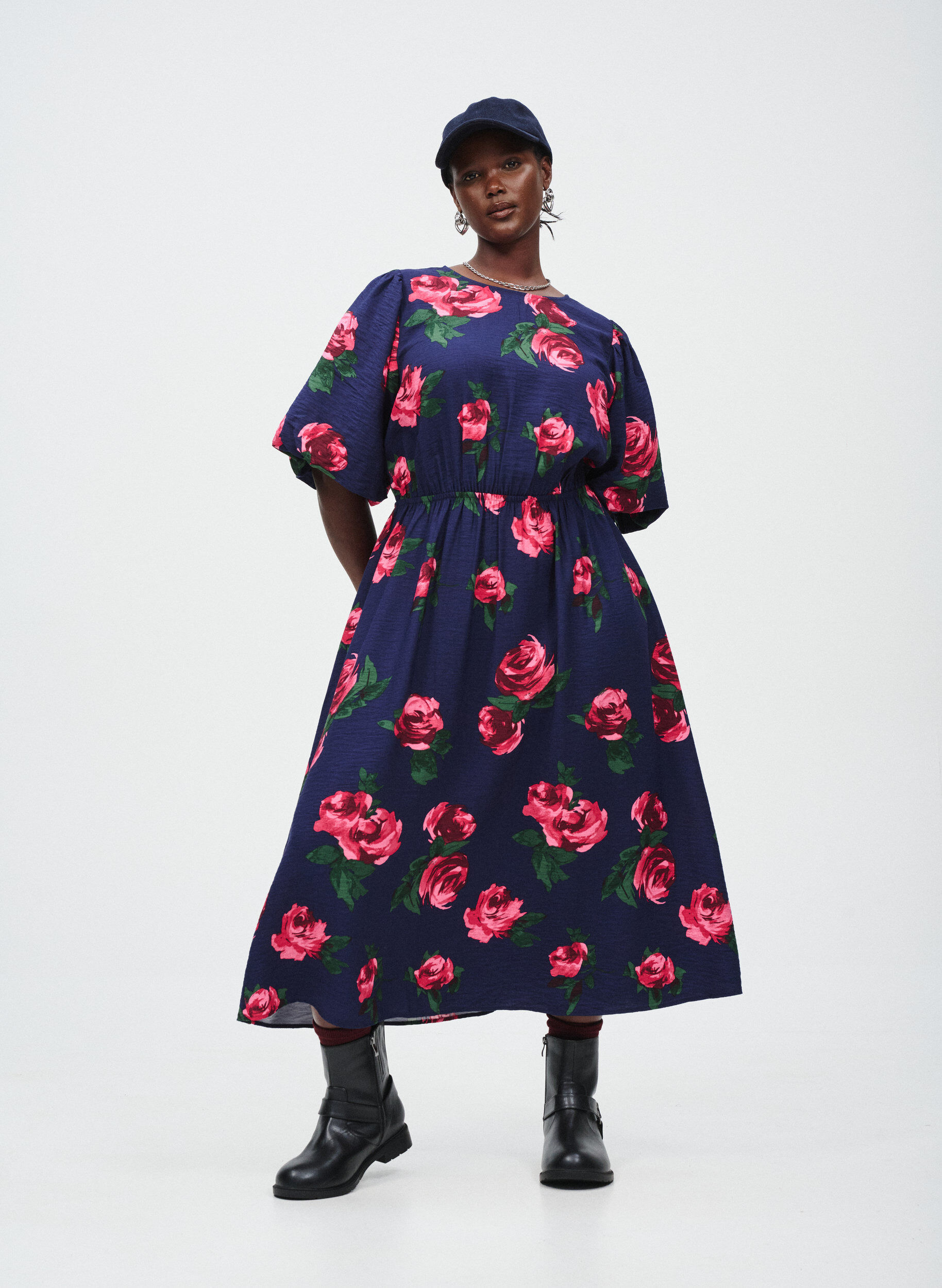 Zizzifashion Midi dress with rose print and short balloon sleeves, Blue, Image image number 0