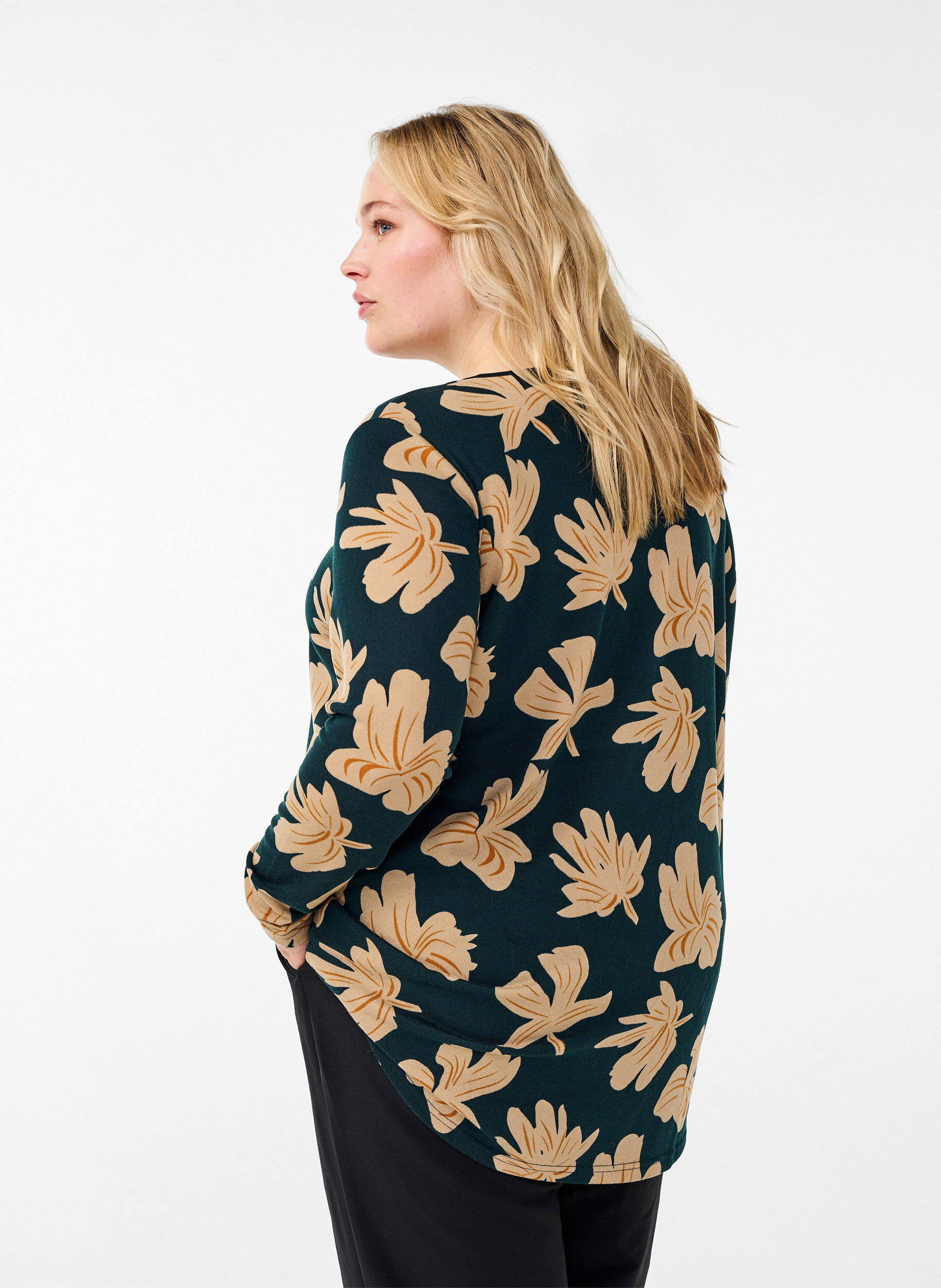 Zizzifashion Floral blouse with long sleeves, Green, Model image number 2