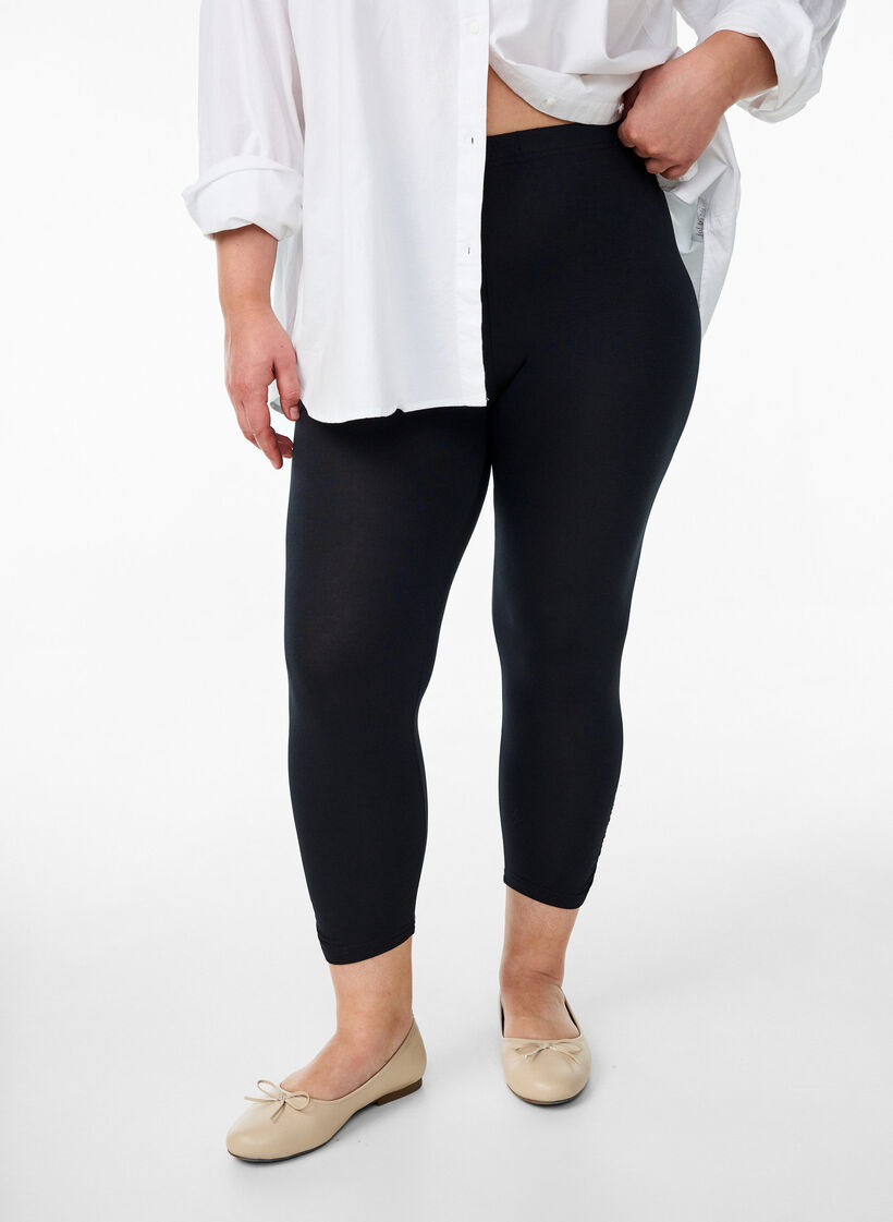 Basic 3/4 leggings with ruched detail, Black, Model image number 0