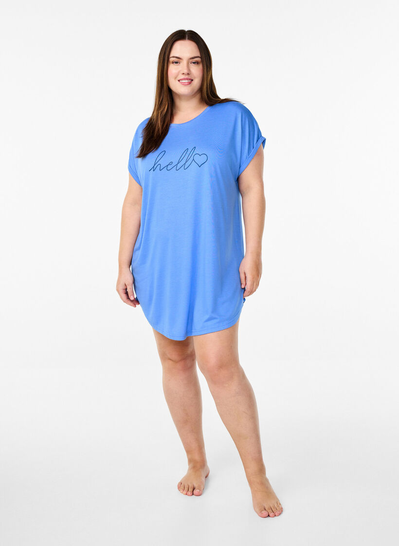 Short sleeve nightgown with text print, , Model image number 1